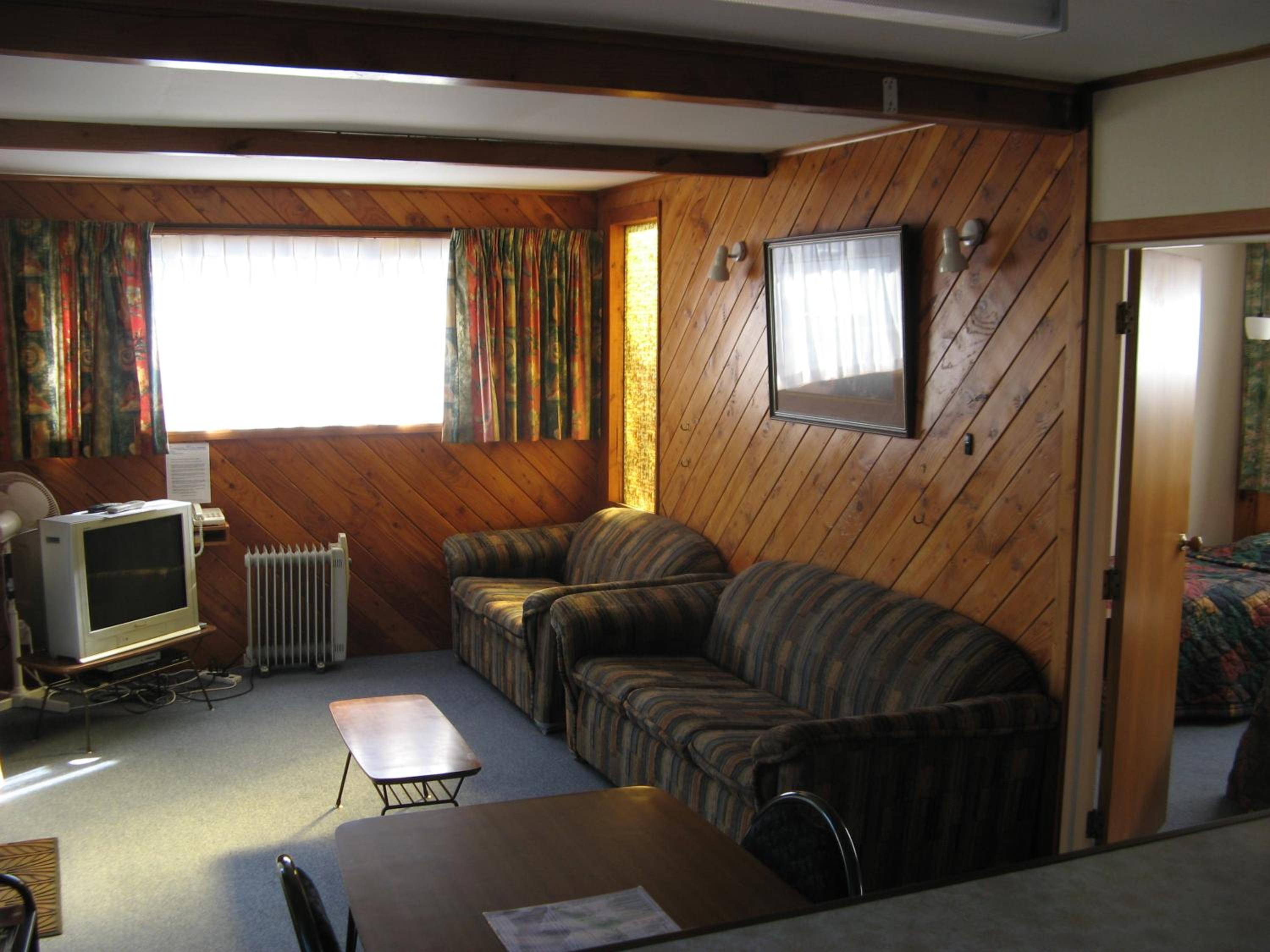 Superior Double or Twin Room - Photo 14