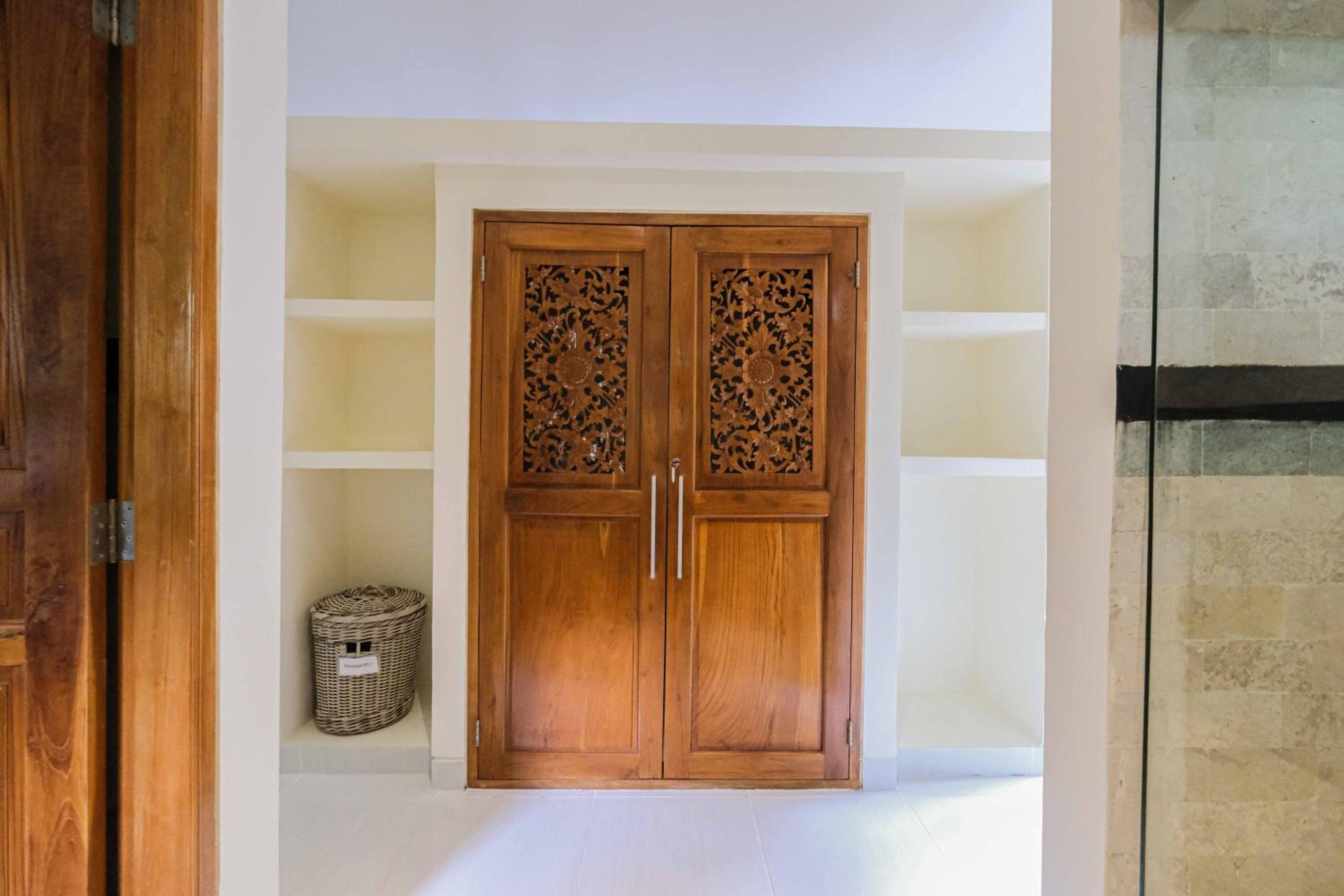 Two-Bedroom Villa - Photo 12