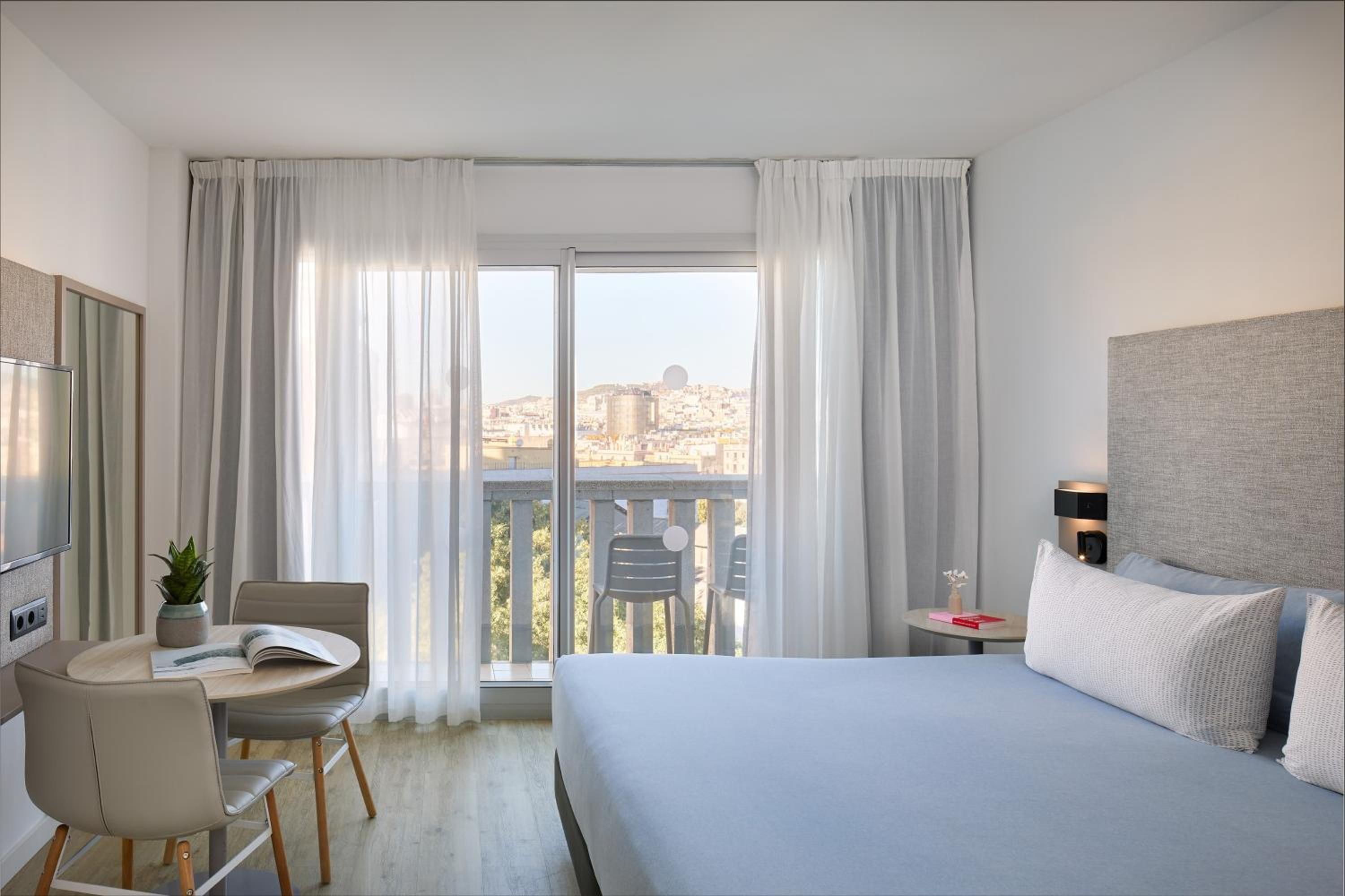 Connecting The Townhouse Balcony and The Studio City View