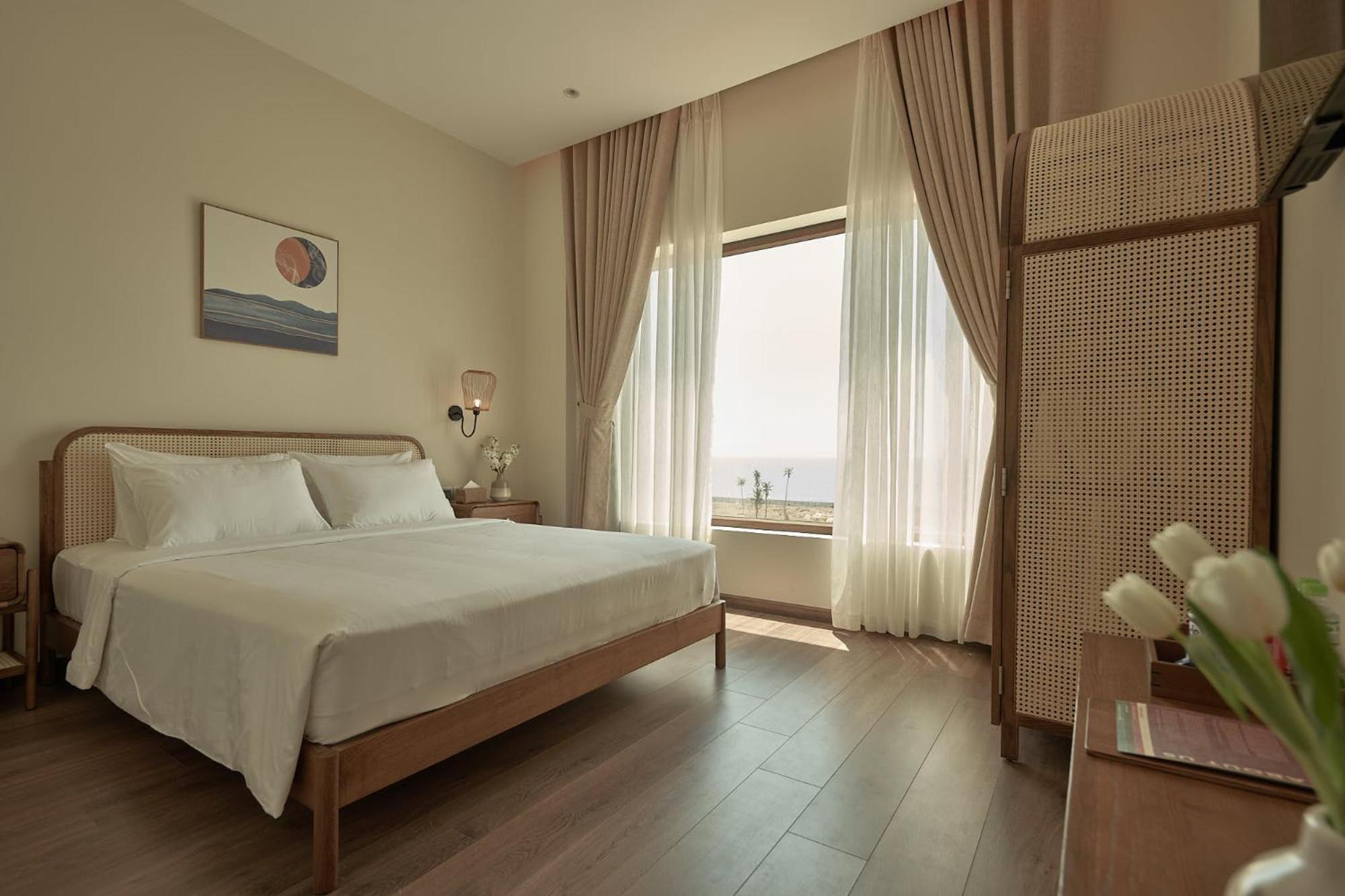 Queen Room with Sea View photo 2