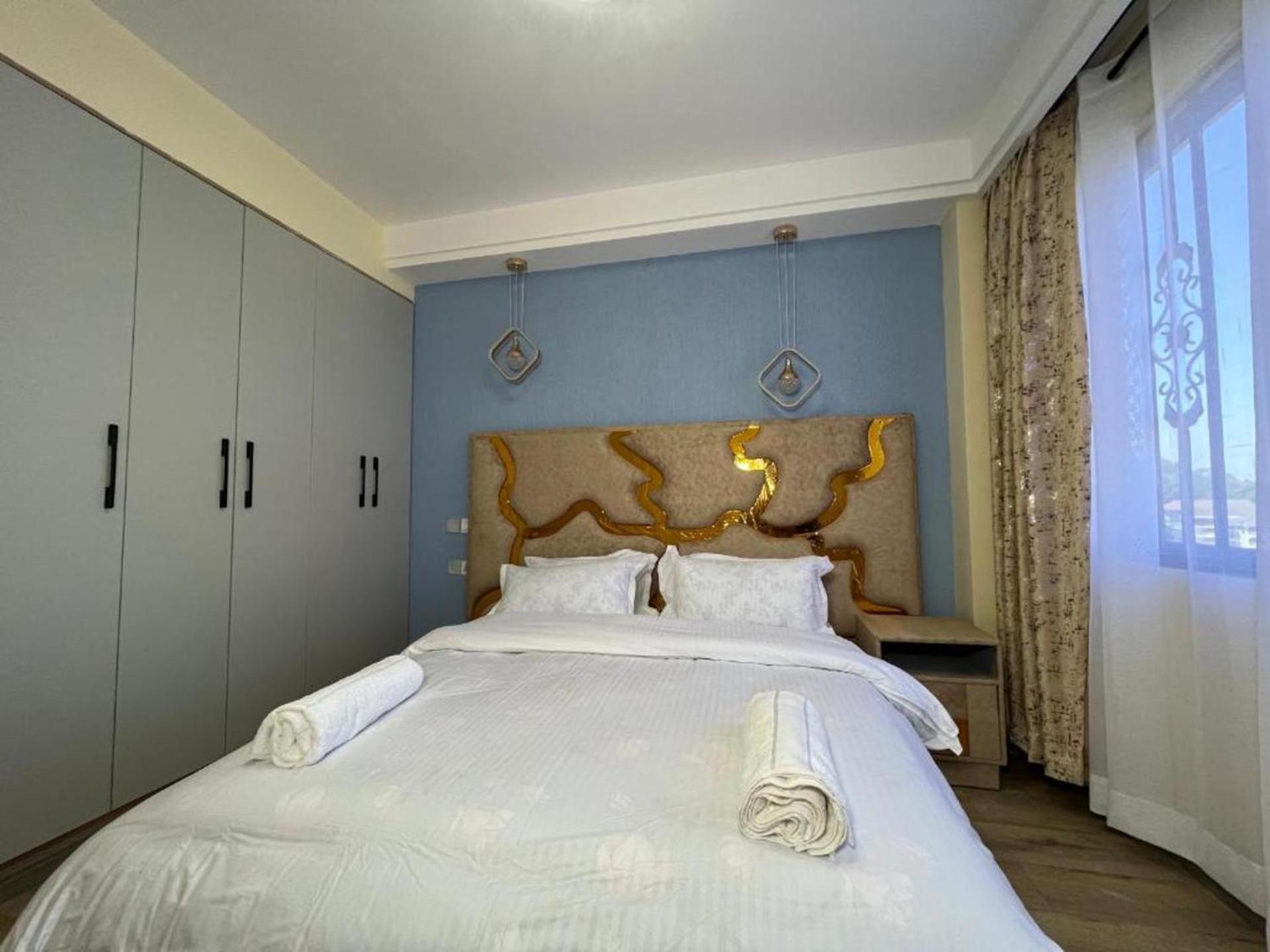 Apartment - Photo 3