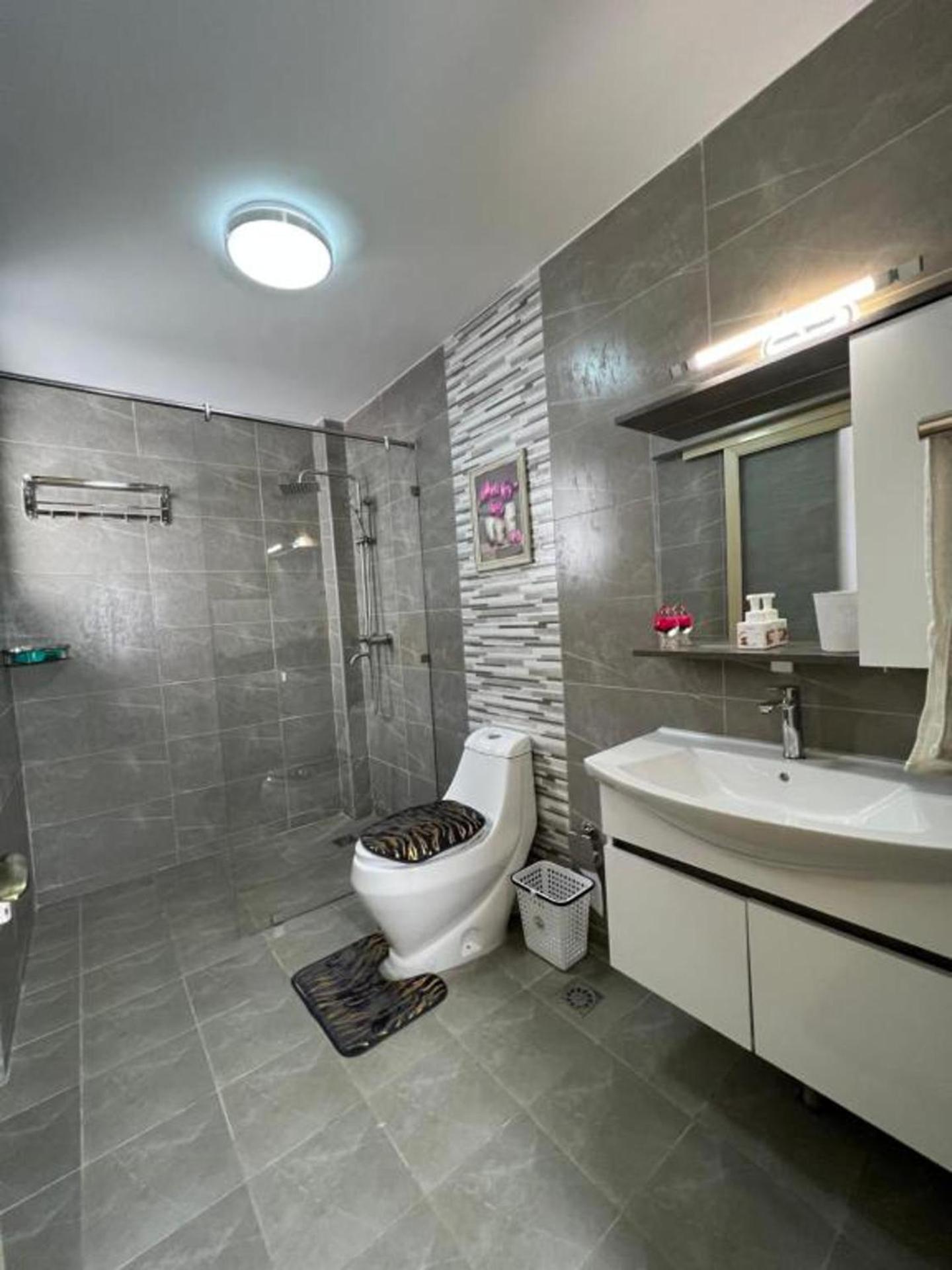 Apartment - Photo 19