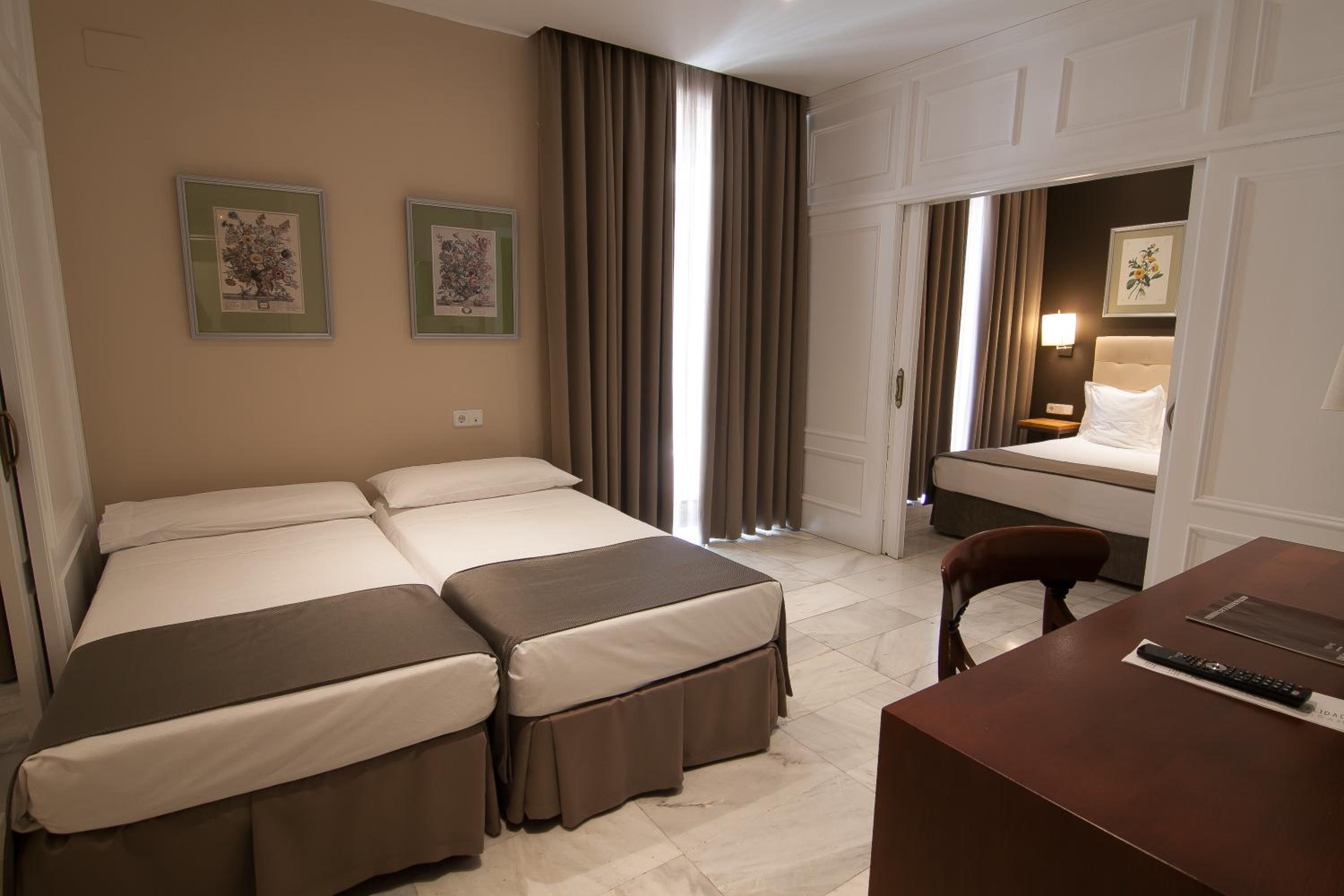 Junior Suite - Photo 2