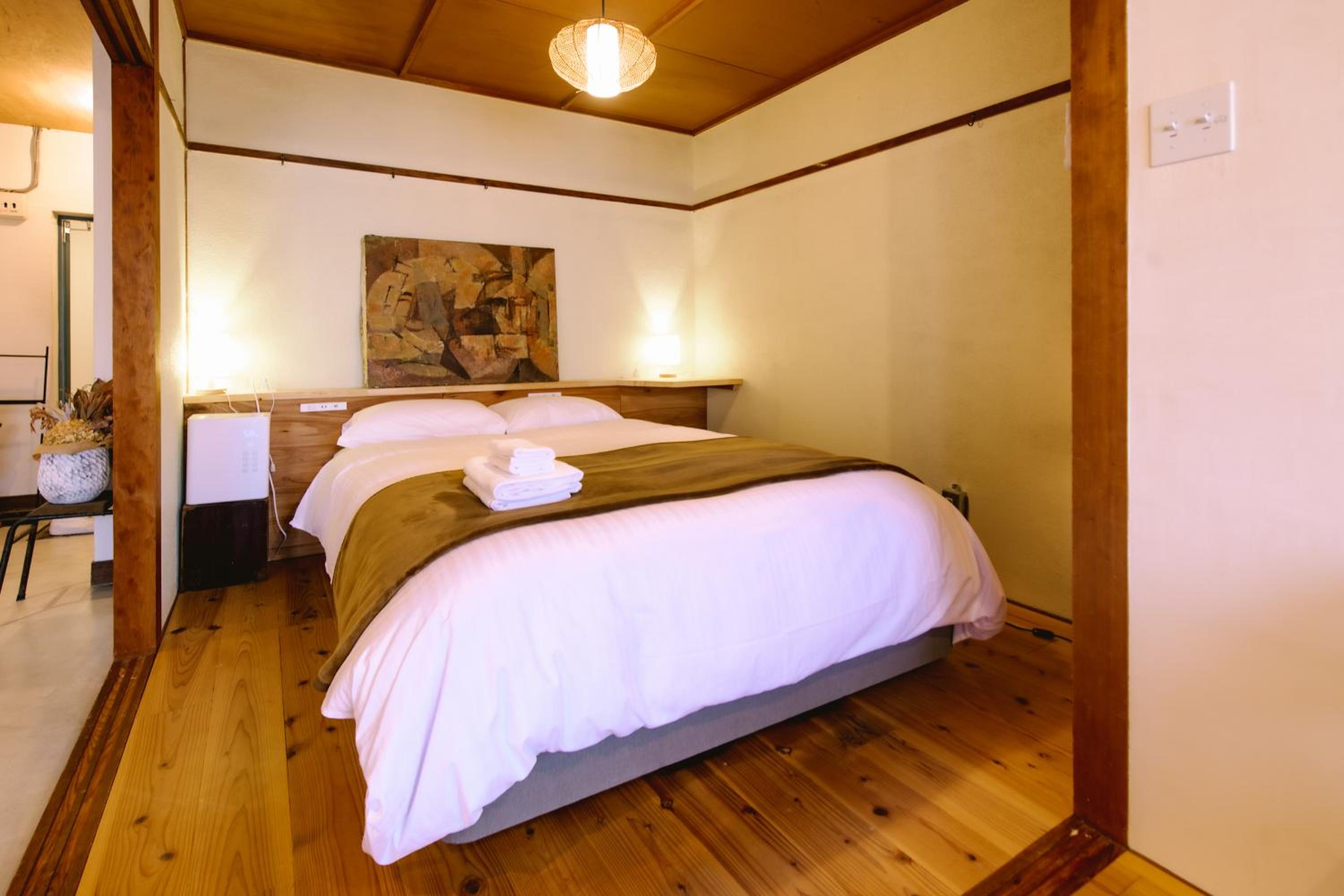 Double Room with Private Bathroom photo 2