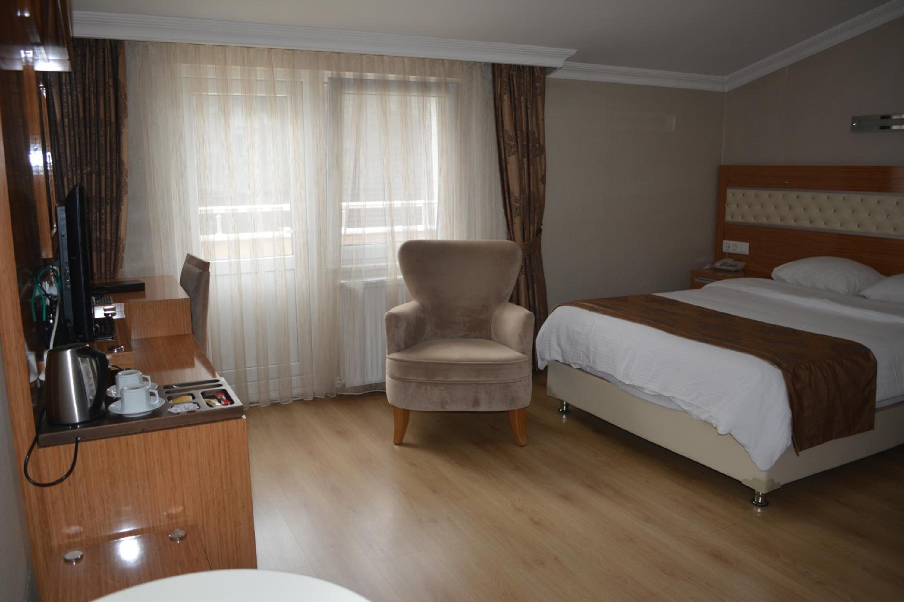 Standard Single Room