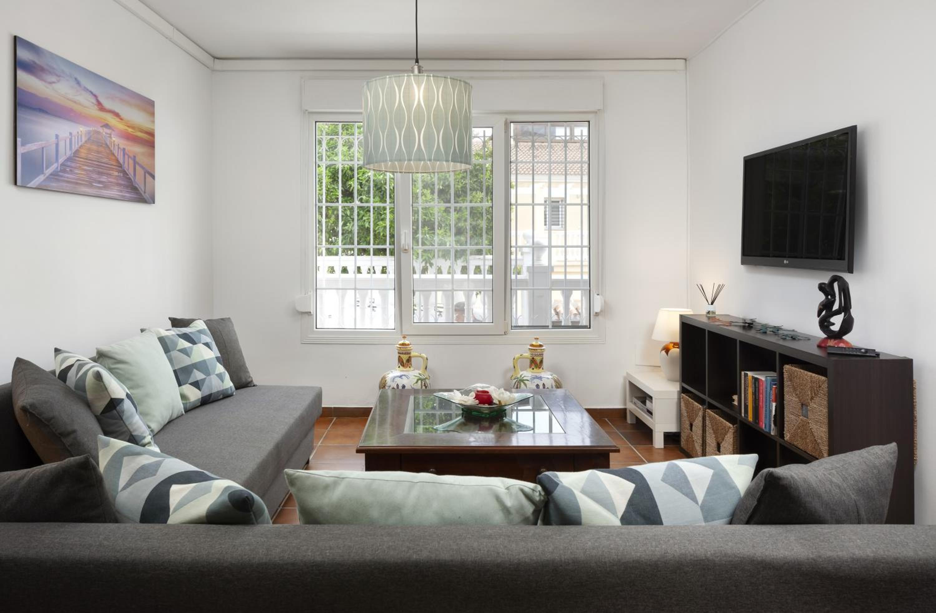 Two-Bedroom Deluxe Apartment with Ocean View