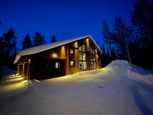 Villa photo 3