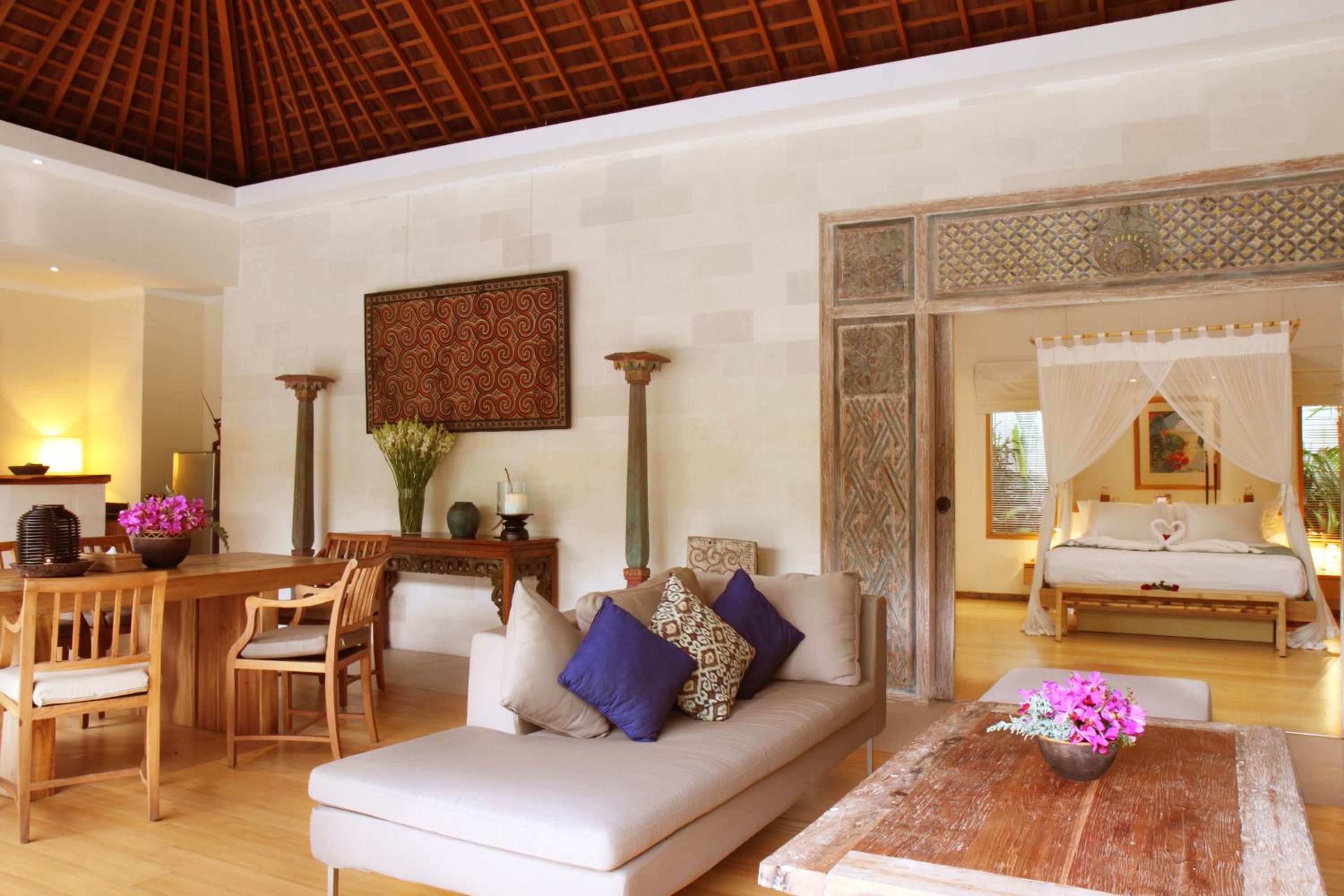 Royal One-Bedroom Villa with Private Pool thumbnail 5