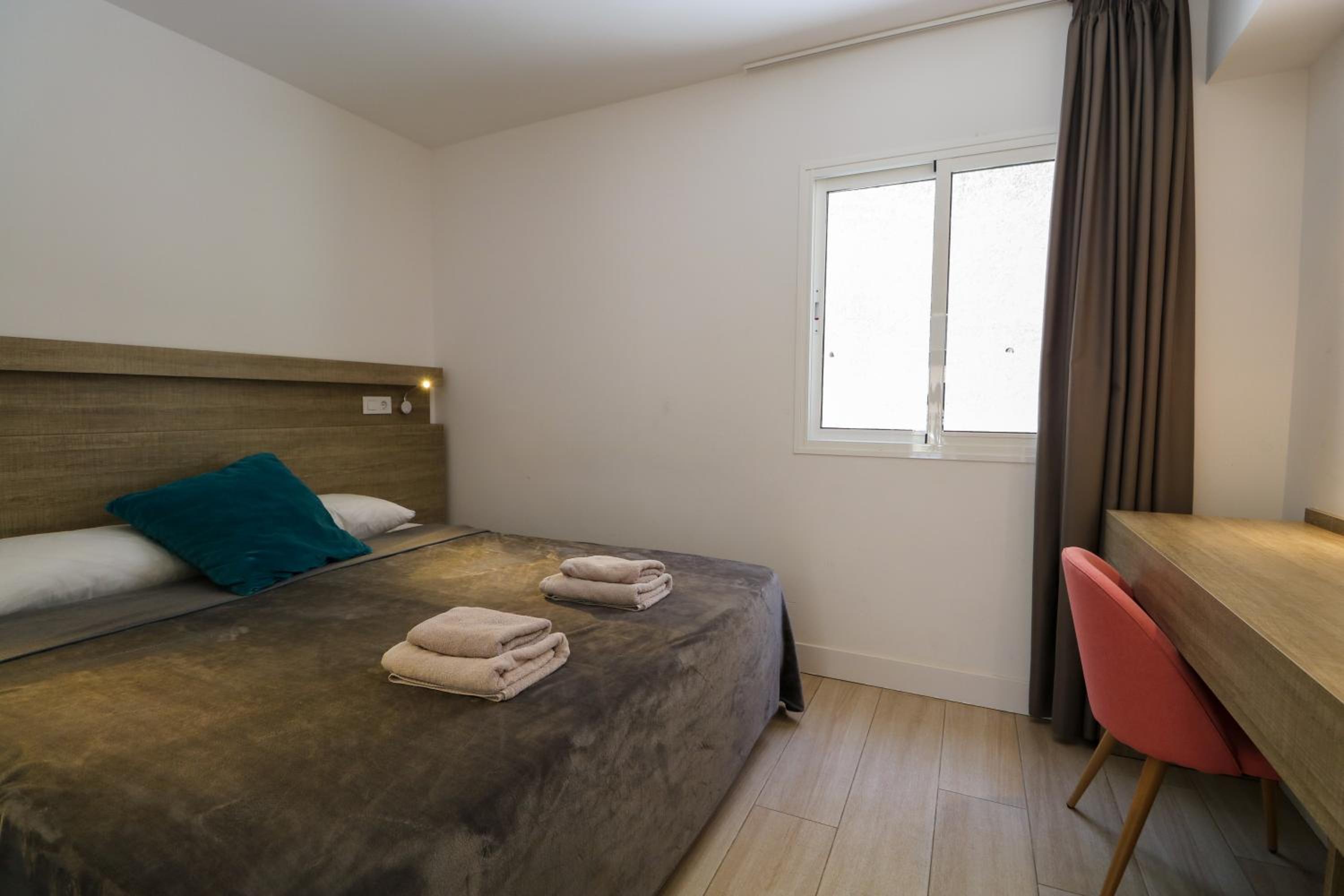 Deluxe Apartment photo 2