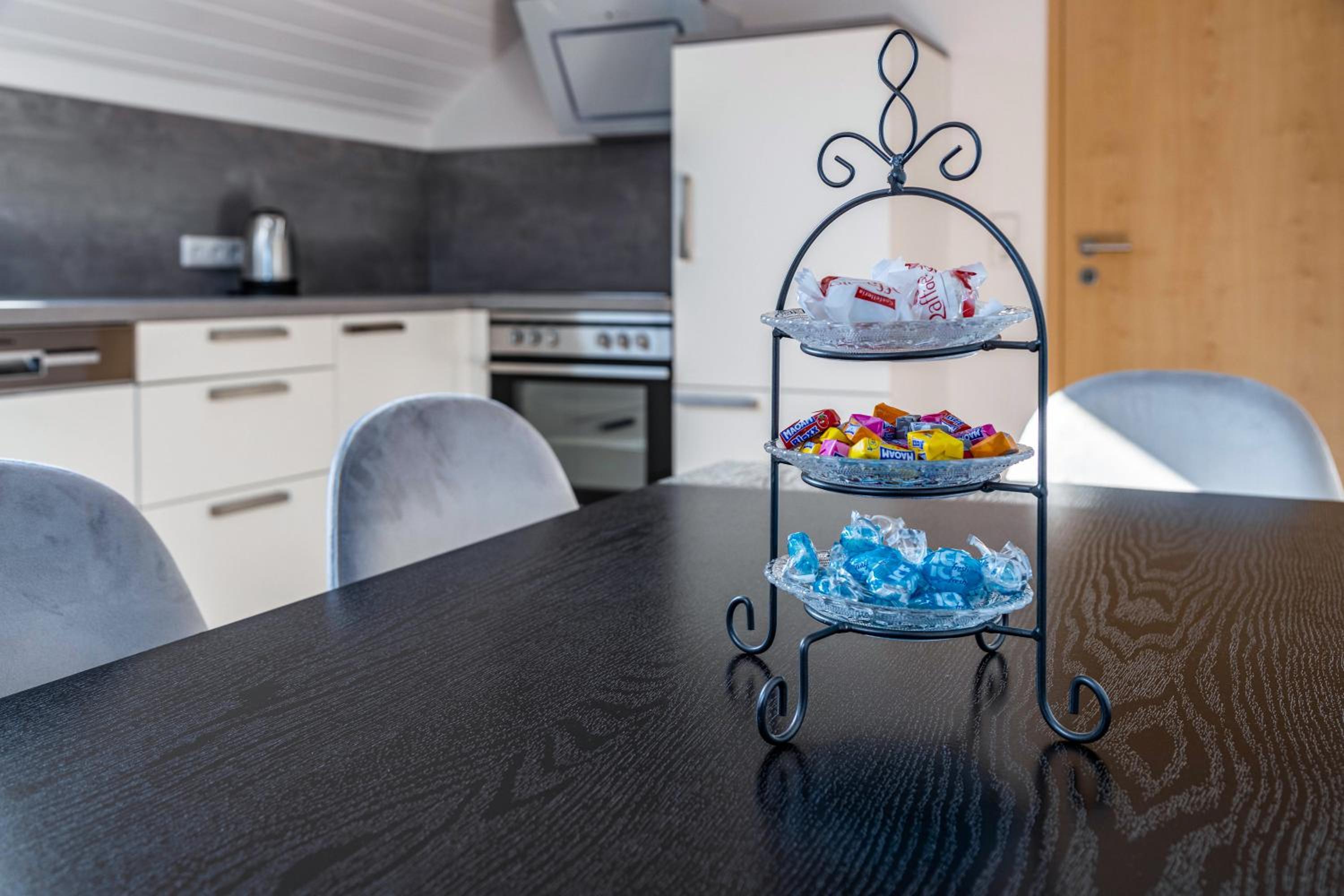 Two-Bedroom Deluxe Apartment with Garden View photo 3