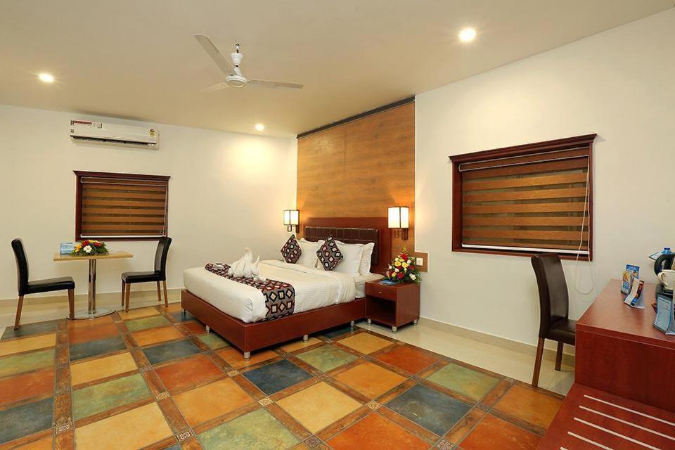 Deluxe Suite photo 2