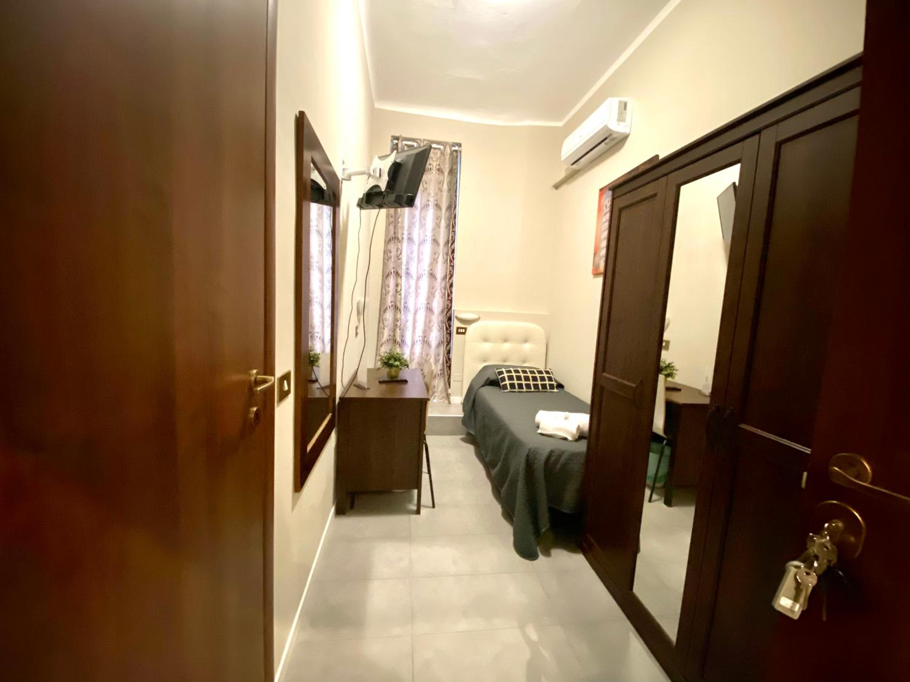 Single Room