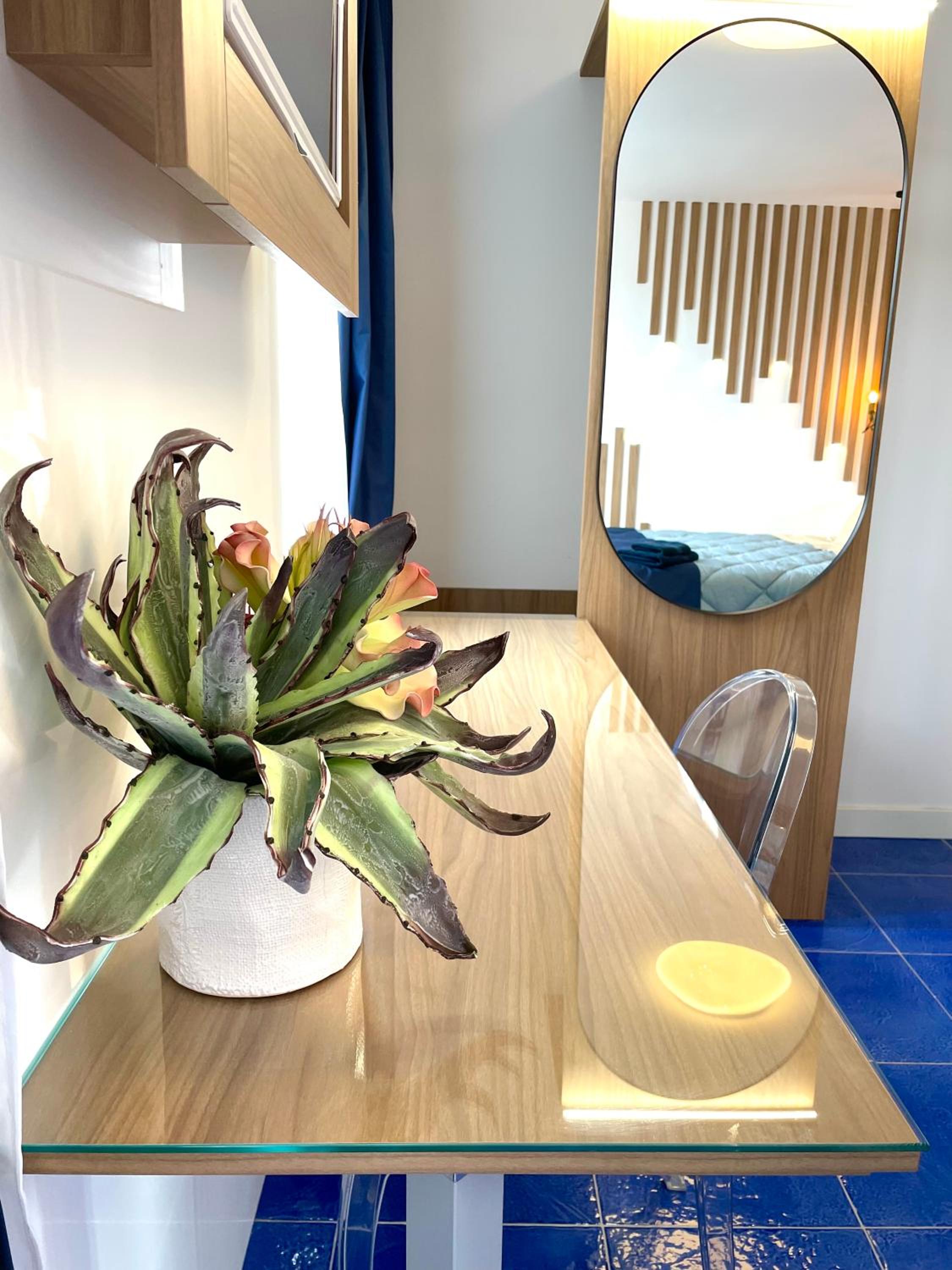 Deluxe Double Room With Balcony And Sea View