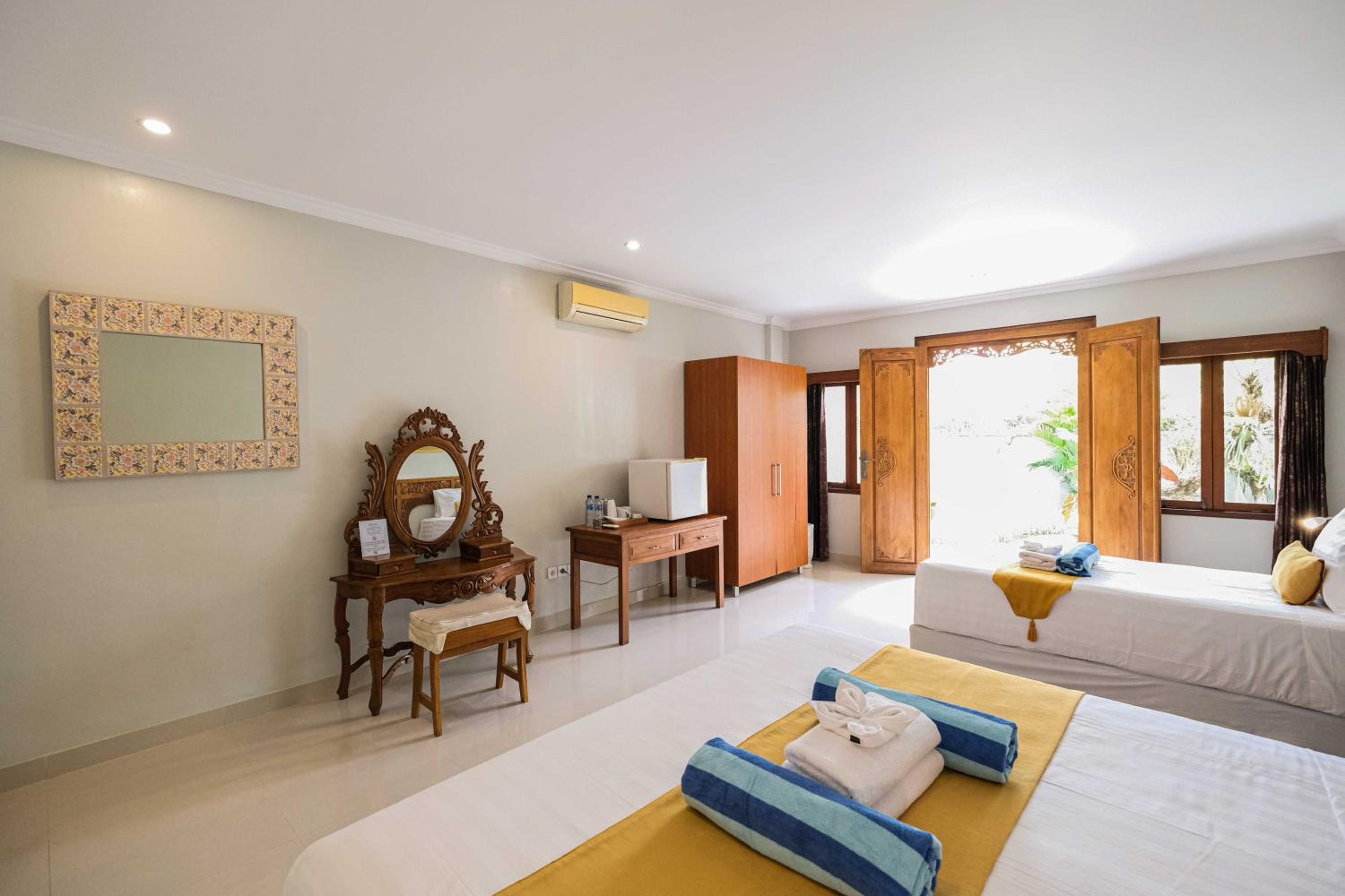 Triple Room with Garden View - Photo 8