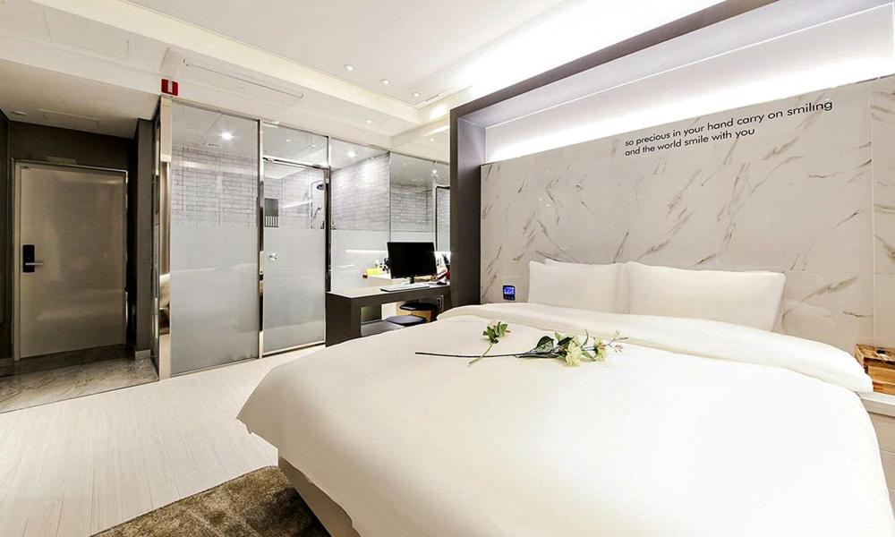 Double Room photo 2