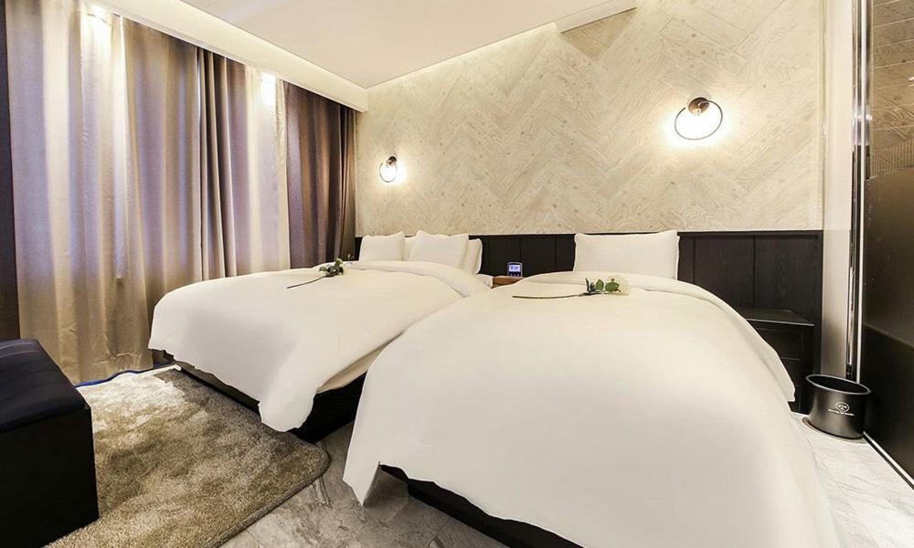 Deluxe Twin Room photo 2