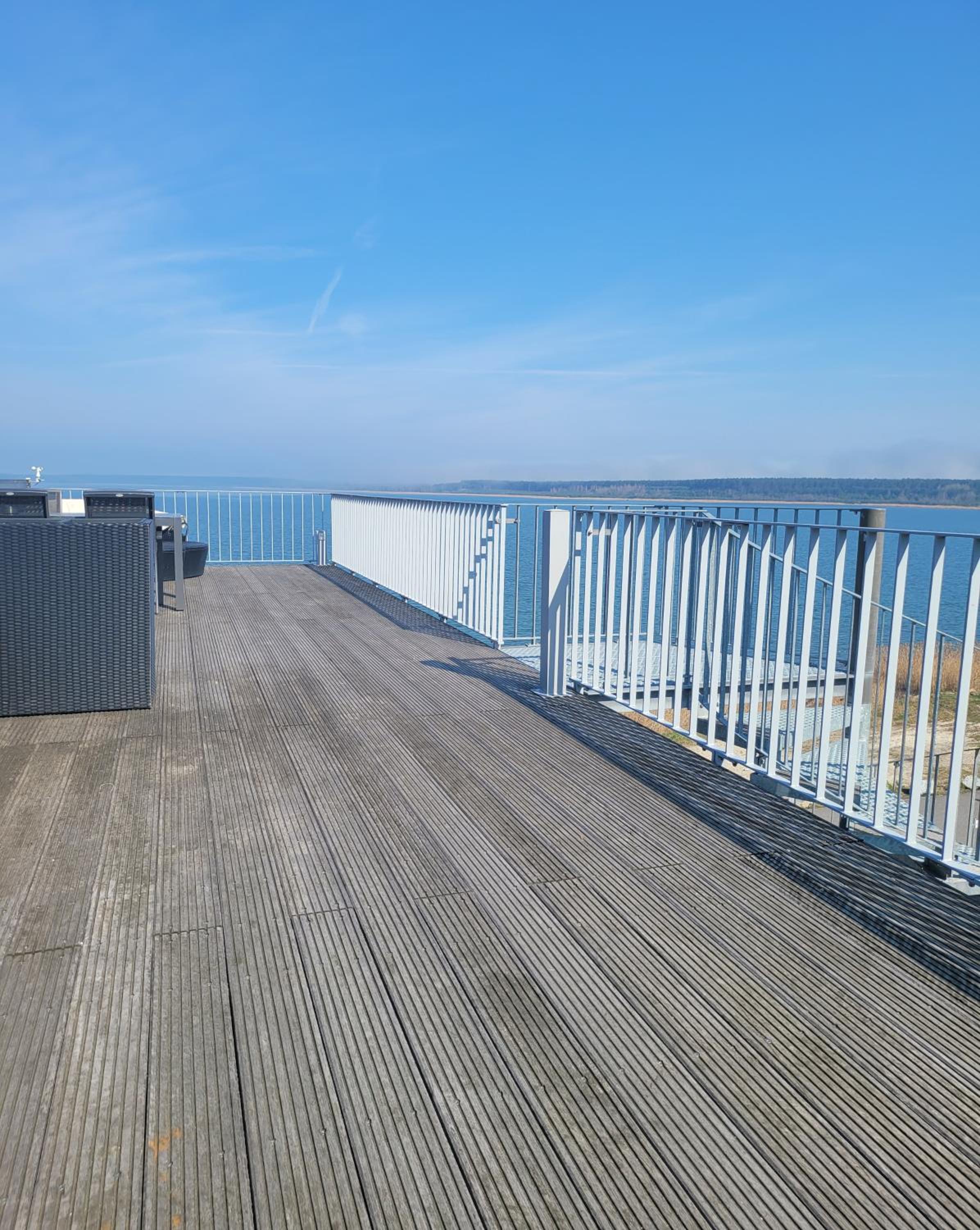 Apartment with Sea View and Terrace photo 3