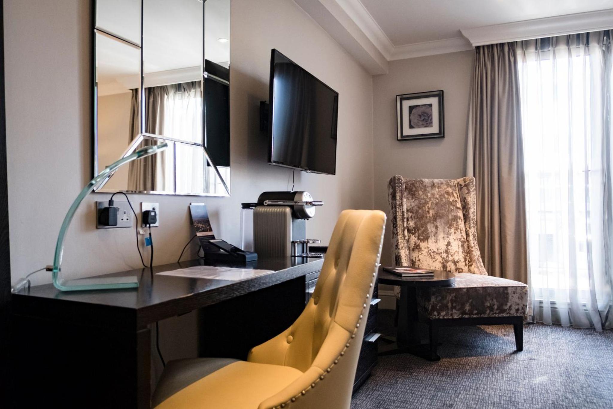 Deluxe Double Room with Roof Terrace photo 2