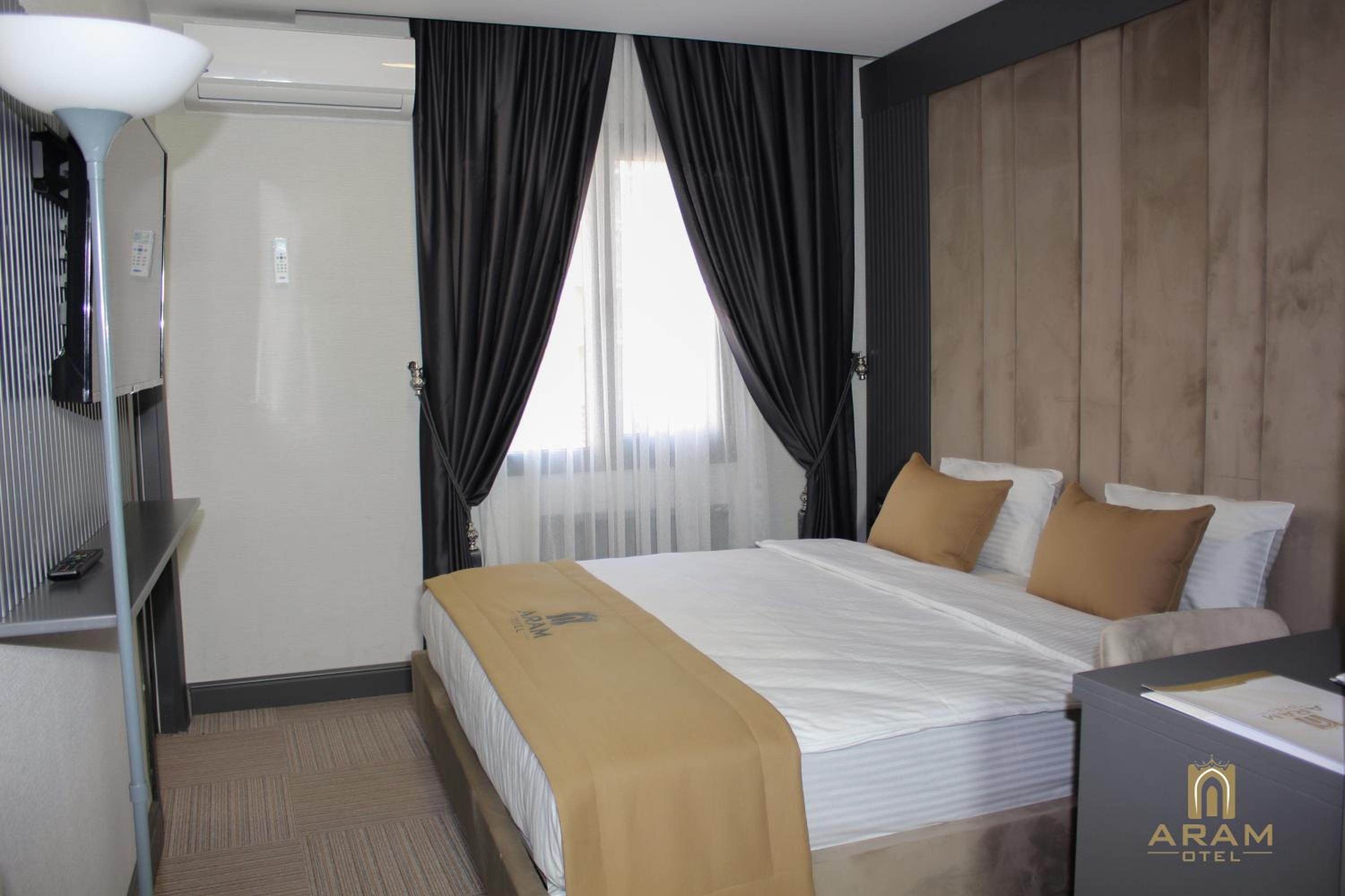 Economy Double Room photo 1