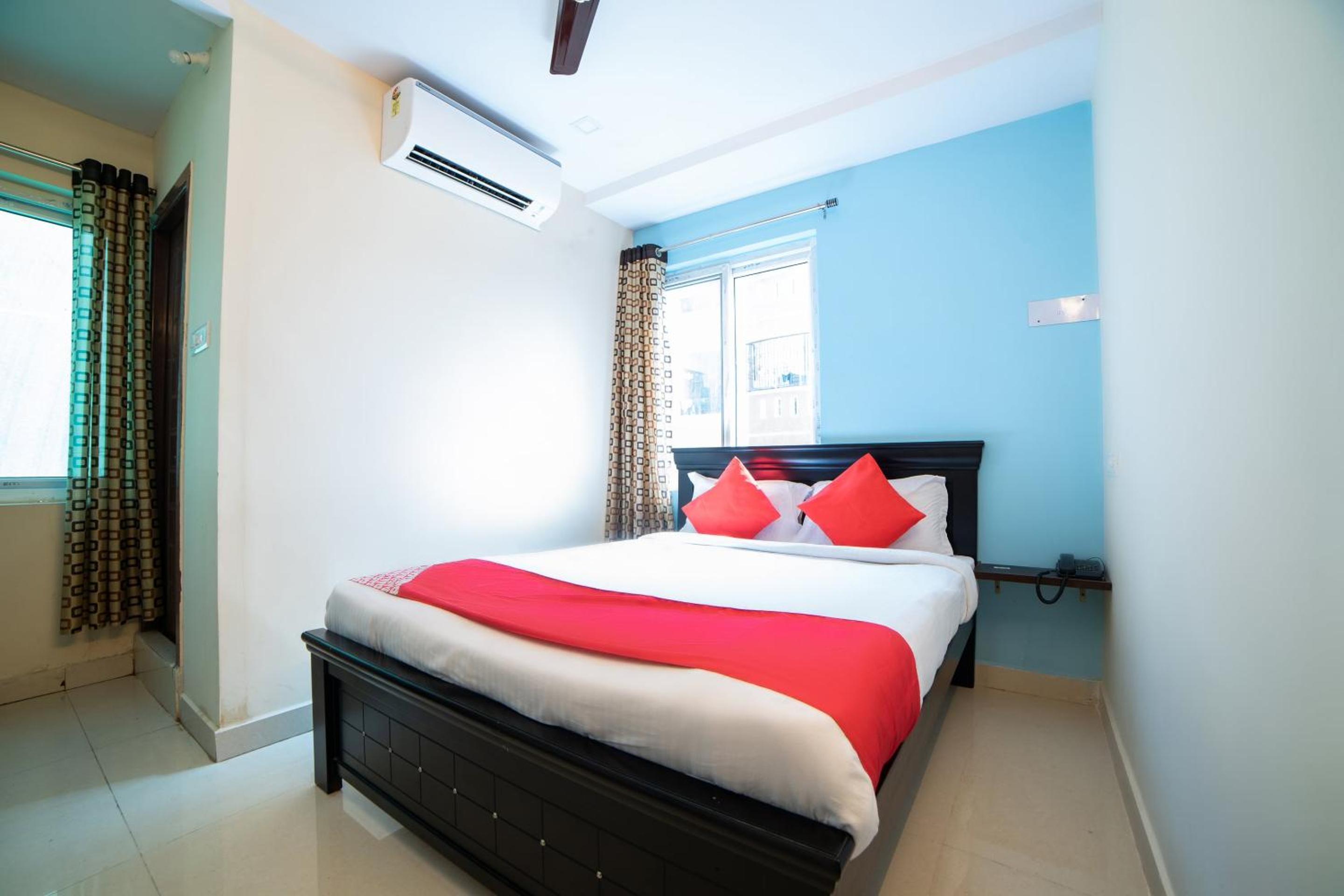 Deluxe Triple Room photo 2