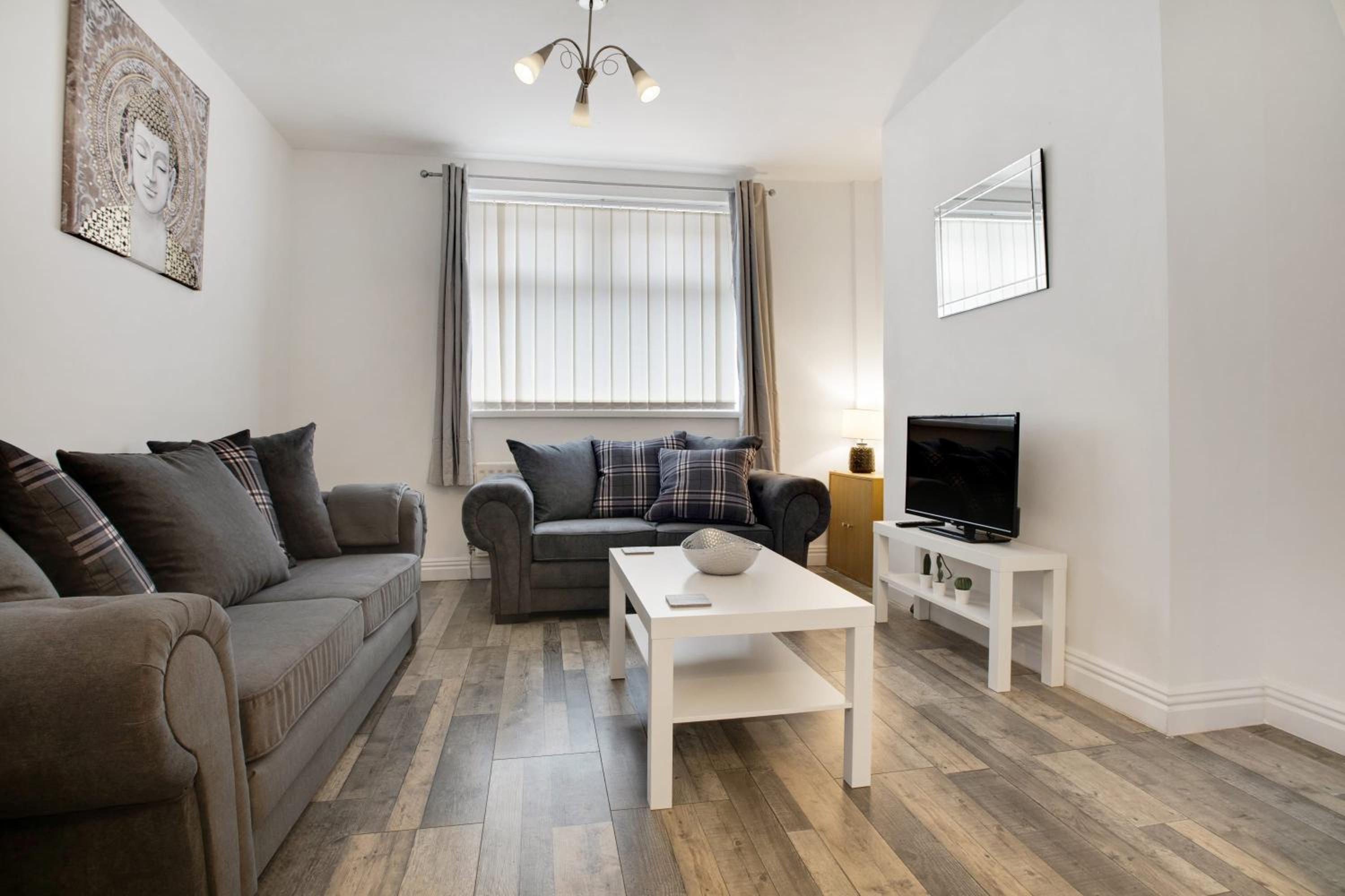 Family Room photo 1