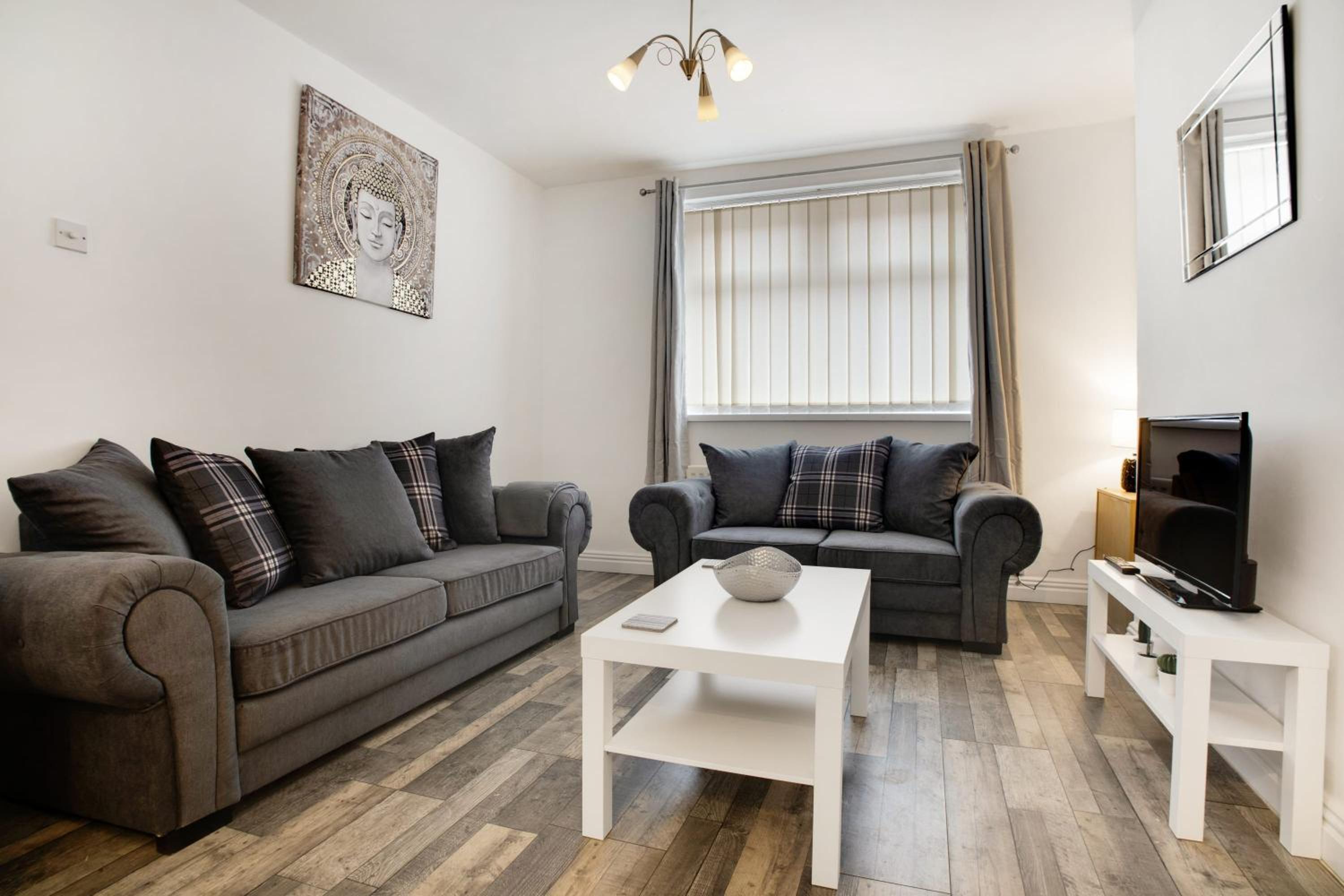 Family Room photo 2