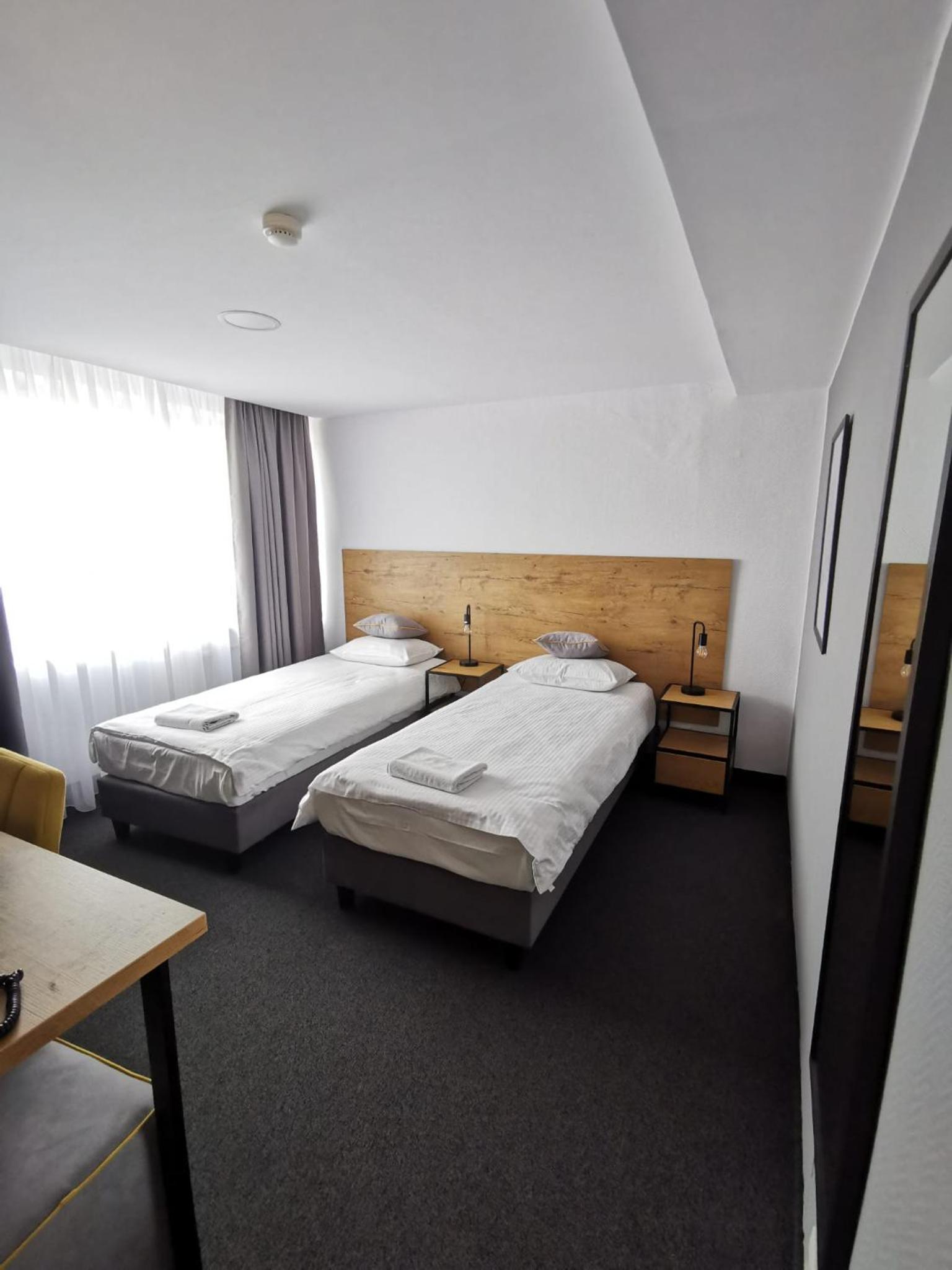 Double or Twin Room - Photo 19