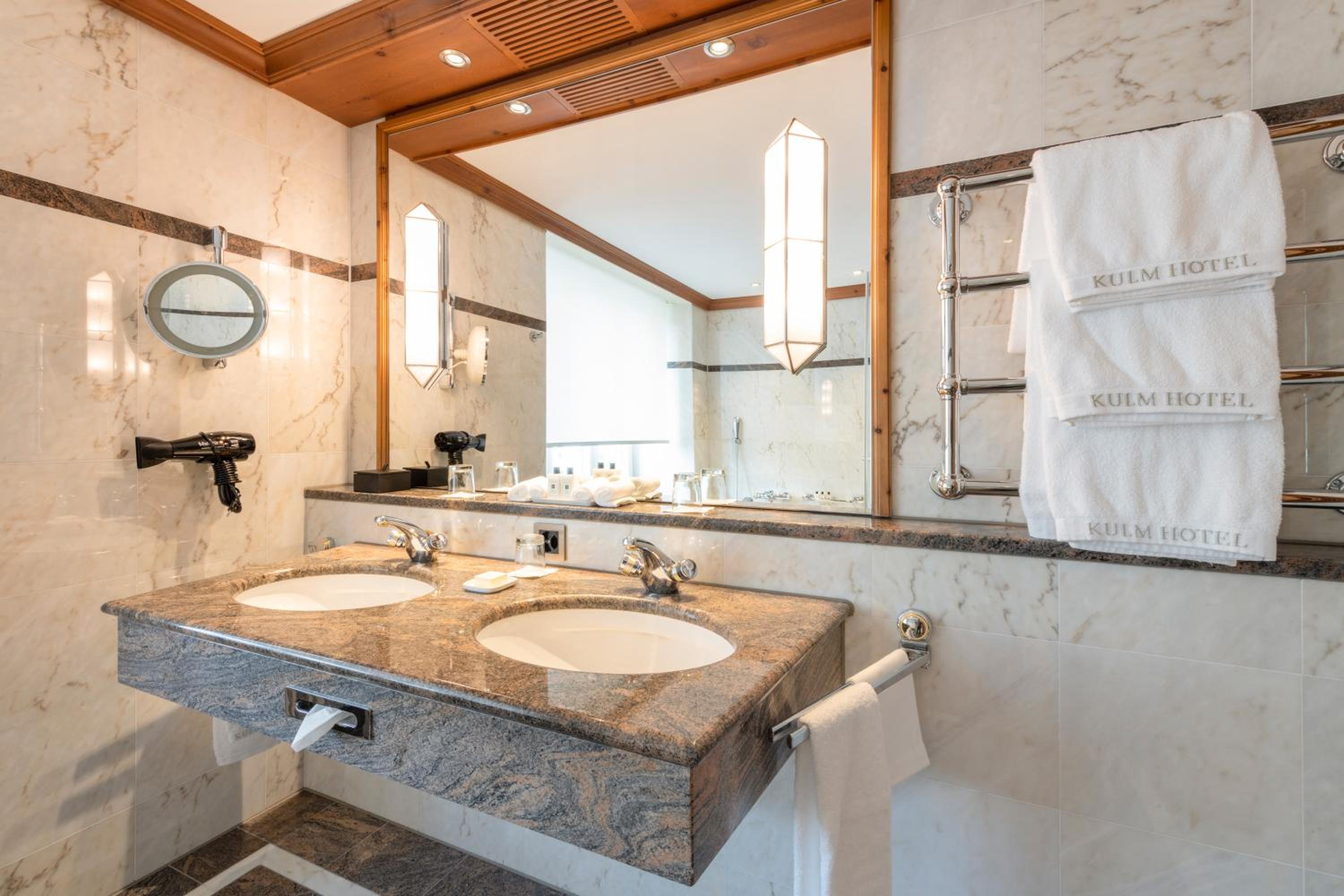 Junior Suite Deluxe Classic - Photo 7