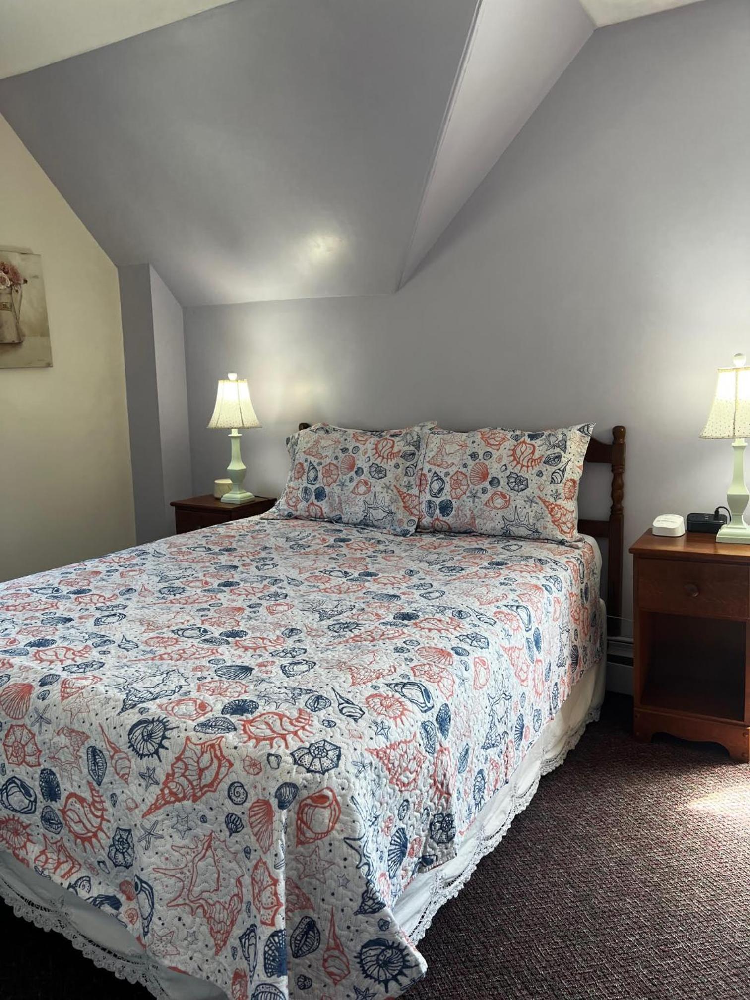 Two-Bedroom Unit w/ Kitchenette photo 3