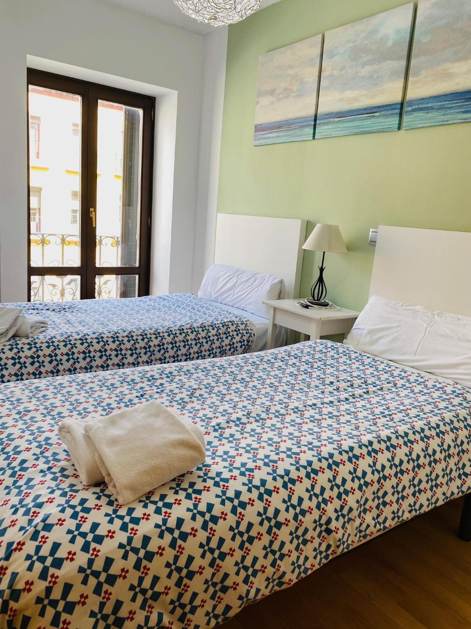 Two-Bedroom Apartment (4 Adults) - Photo 18