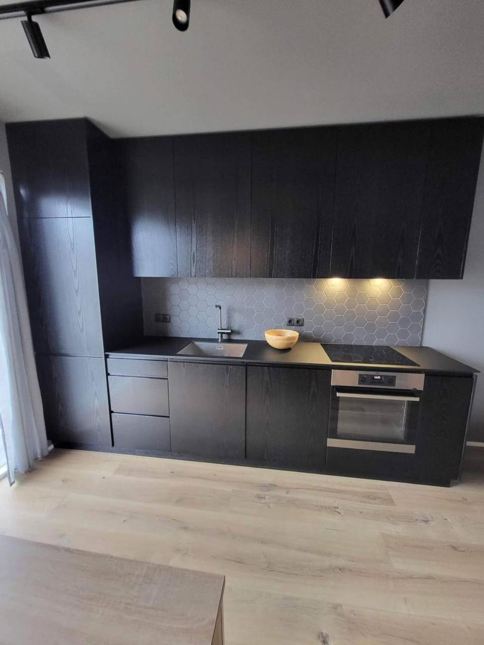 One-Bedroom Apartment - Photo 4