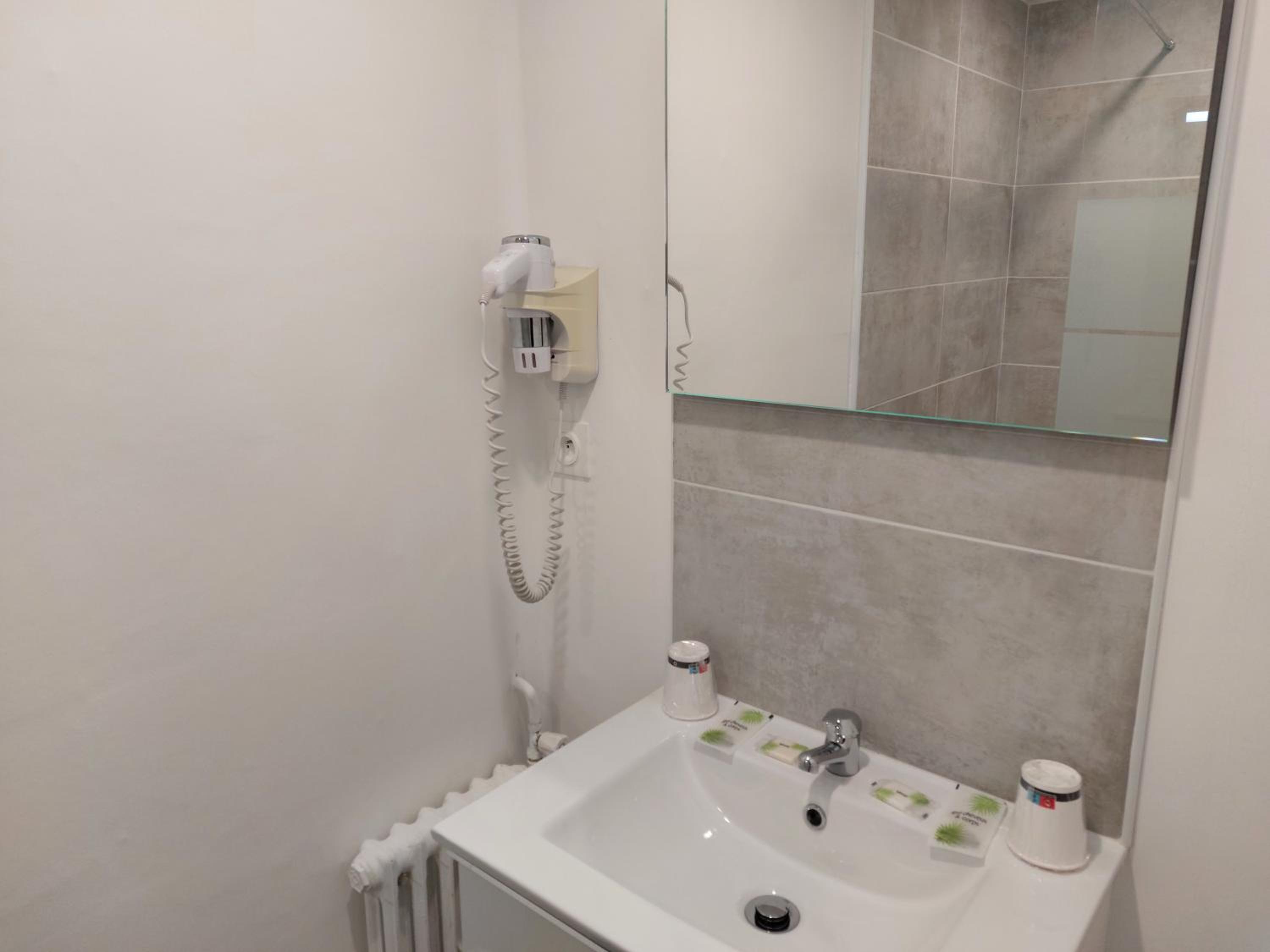 Comfort Twin Room - Photo 4