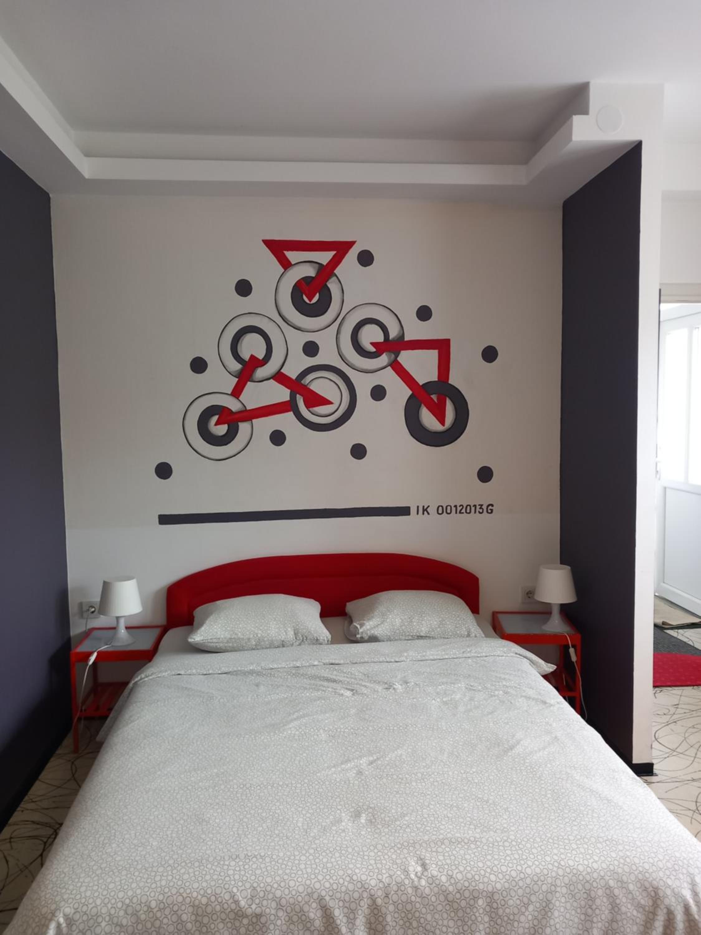 Double Room with Private Bathroom - Photo 11