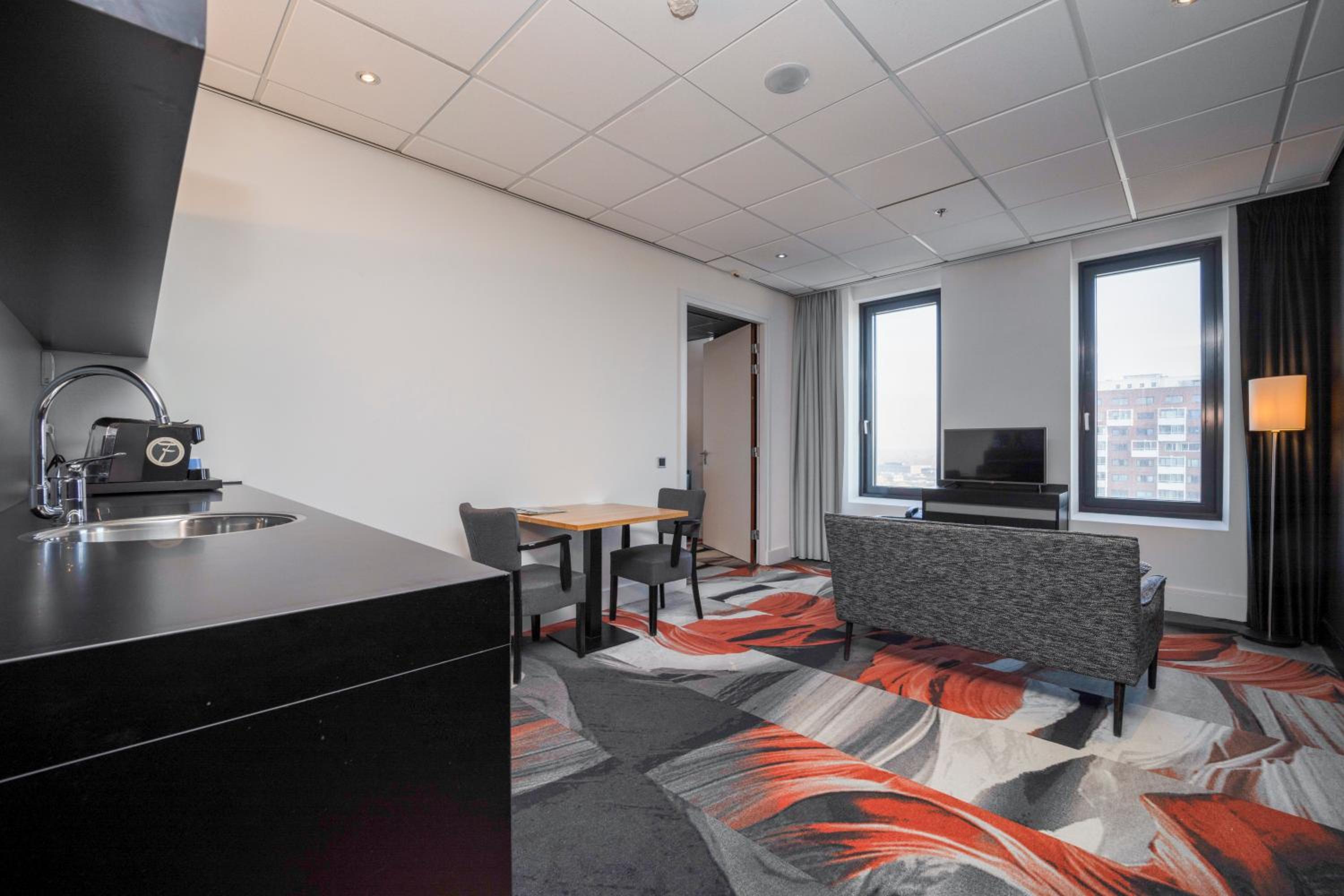 Suite photo 2