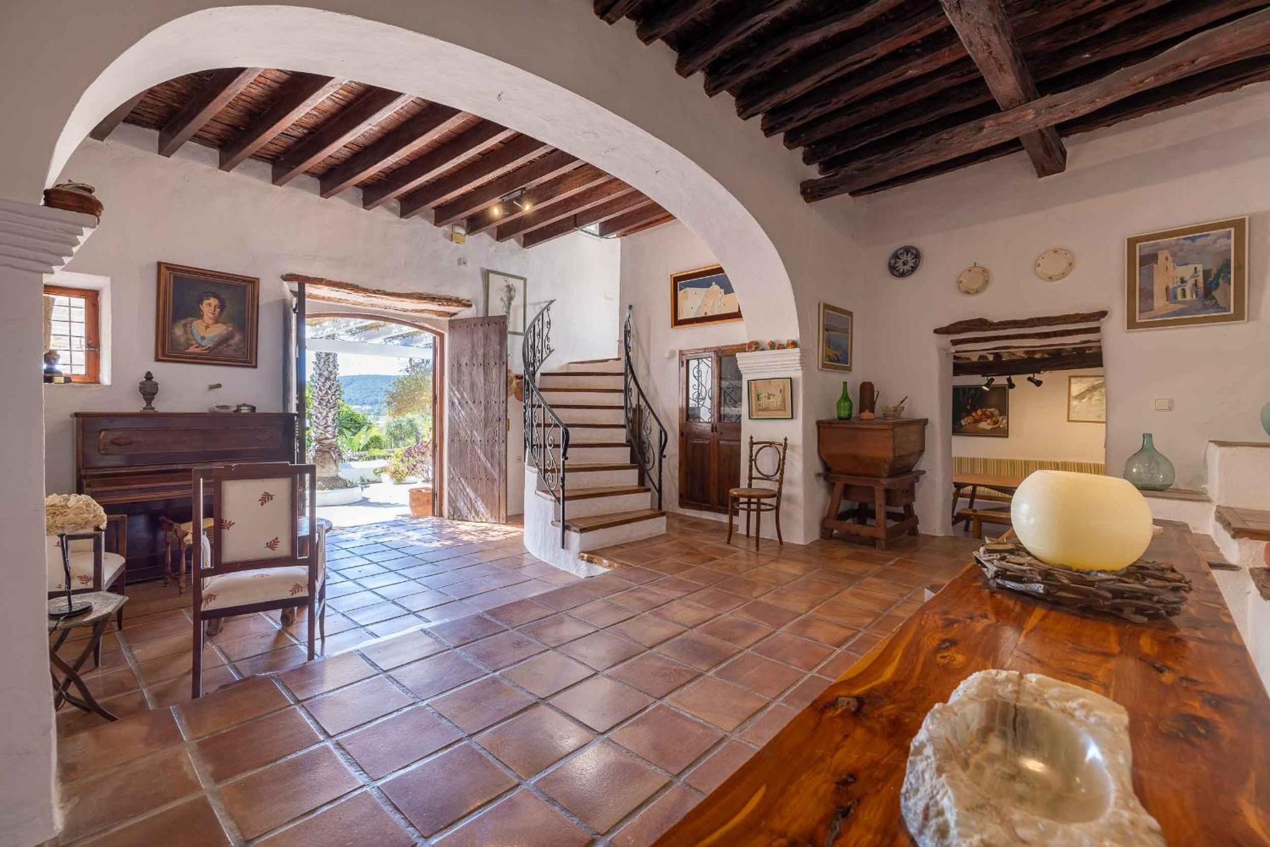 Villa with Private Pool photo 3