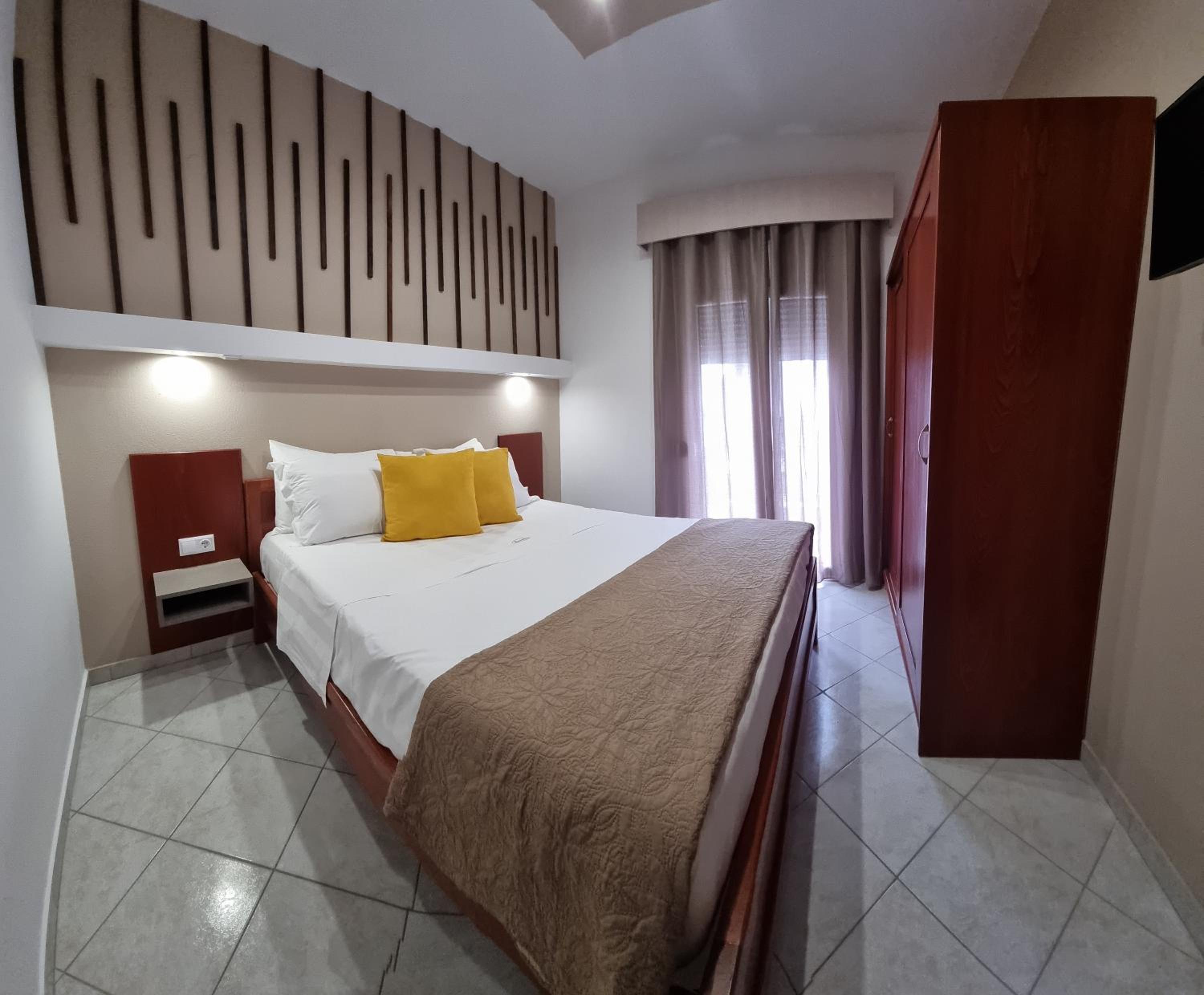 Superior Suite - Photo 3
