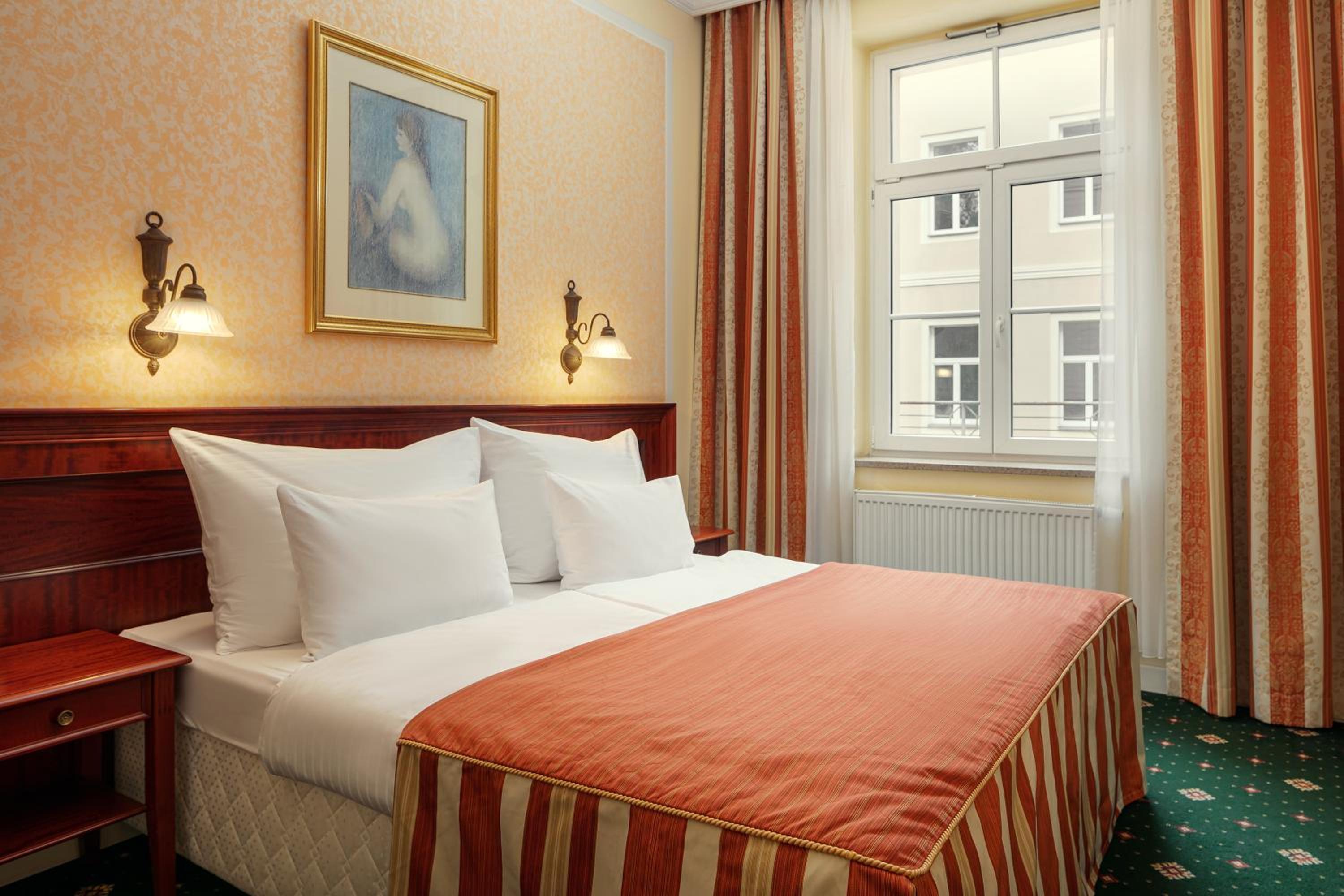 Comfort Double Room with Wellness Access - Photo 3