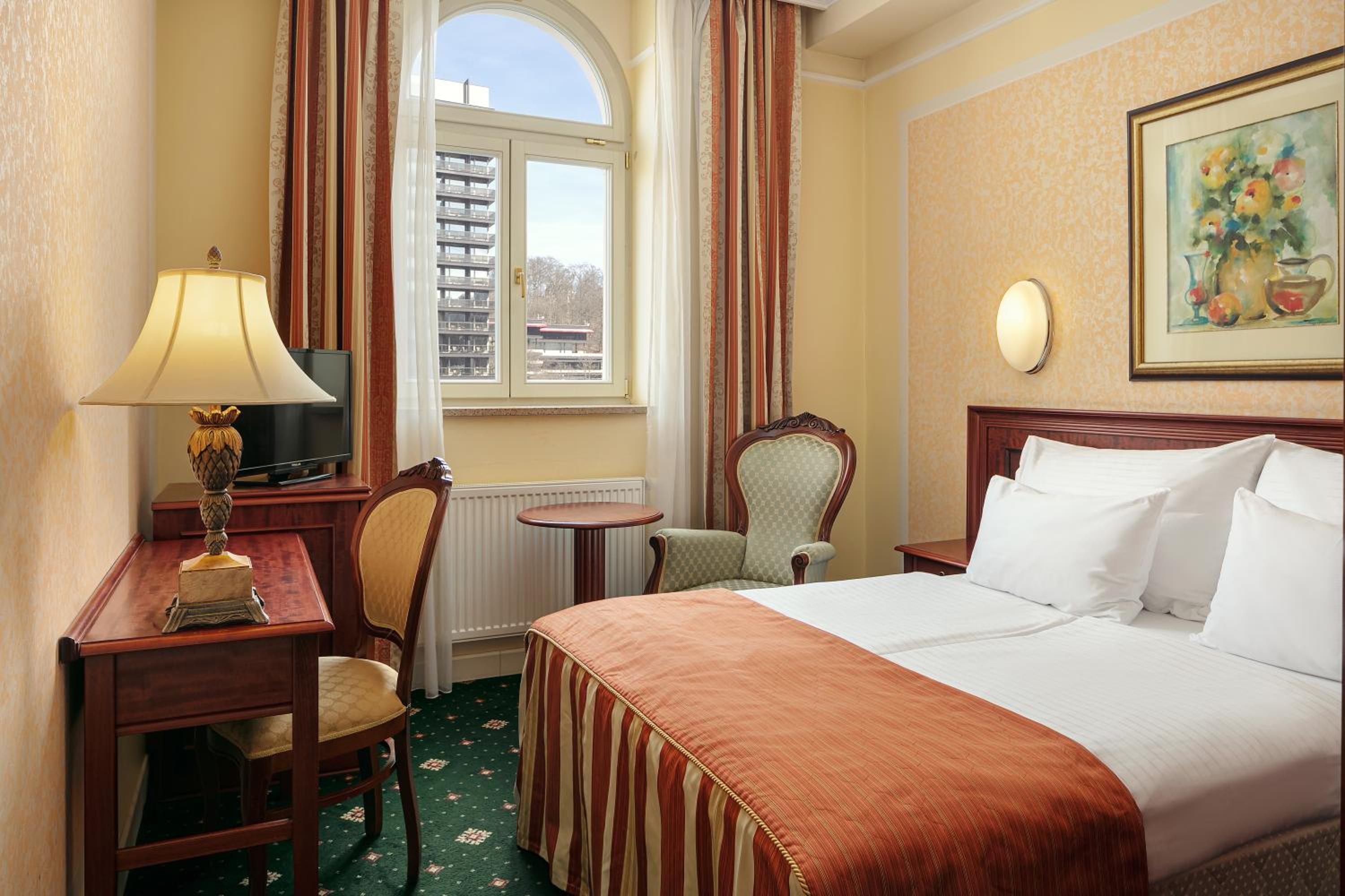 Standard Double Room photo 3