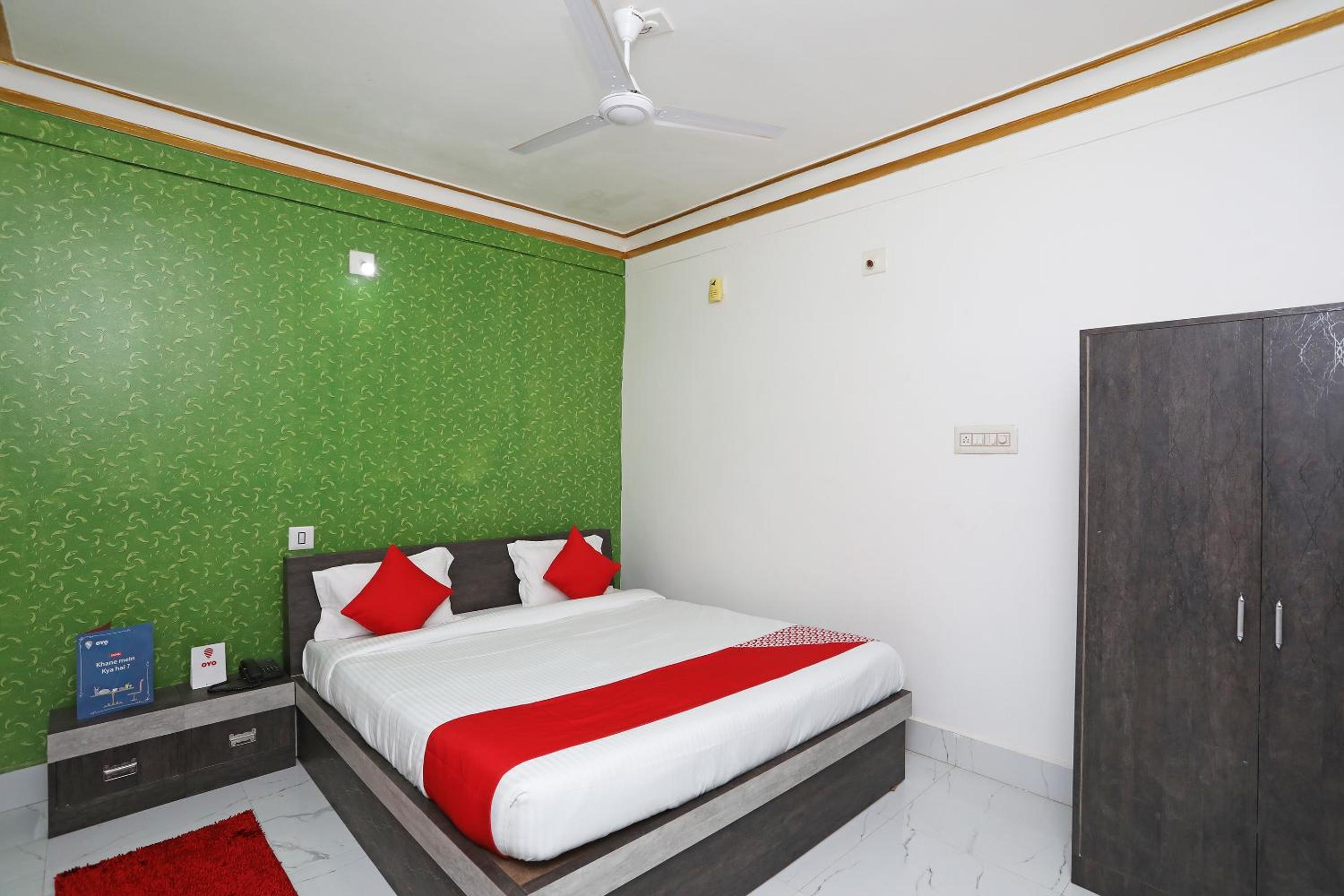 Classic Triple Room