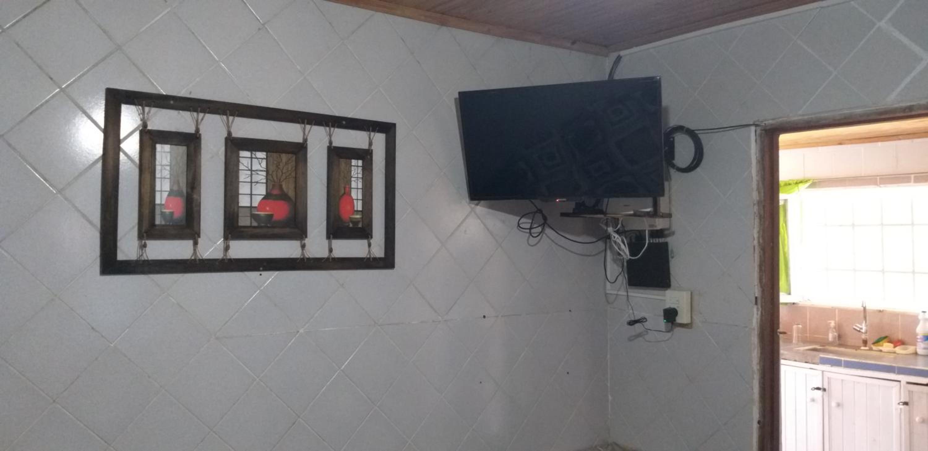 One-Bedroom House photo 3