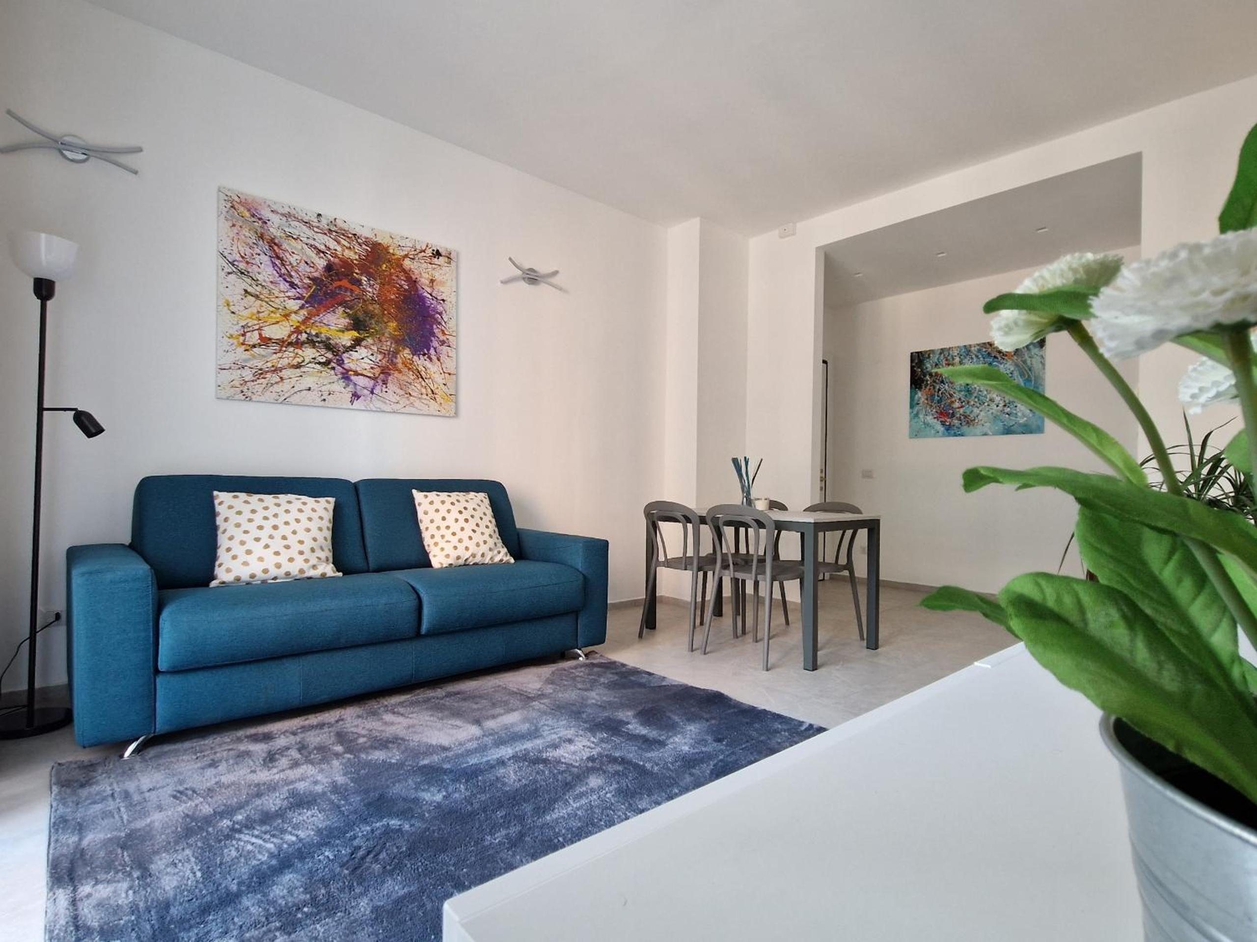Deluxe One-Bedroom Apartment with City View