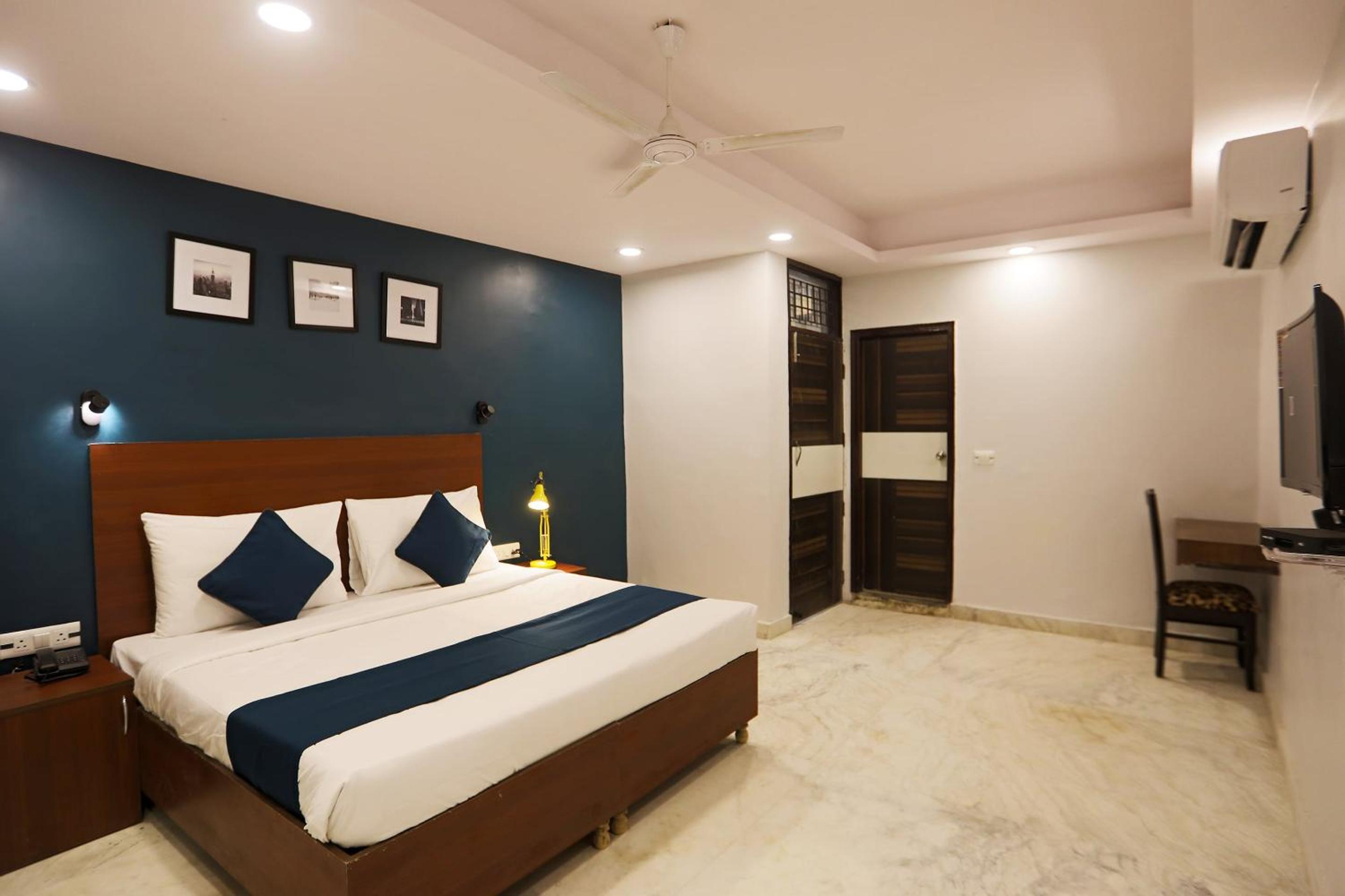 Classic Triple Room photo 1