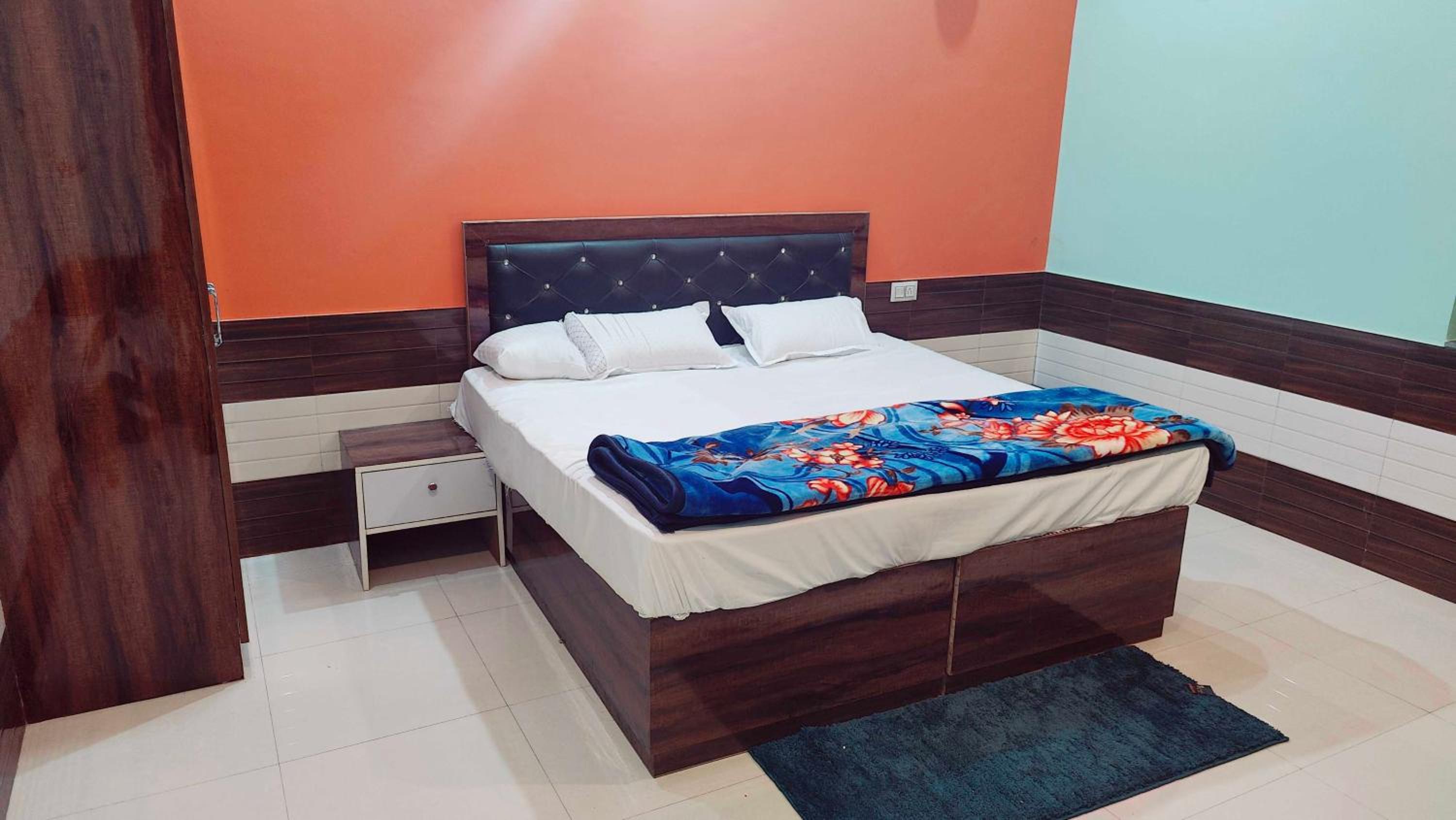 Classic Triple Room