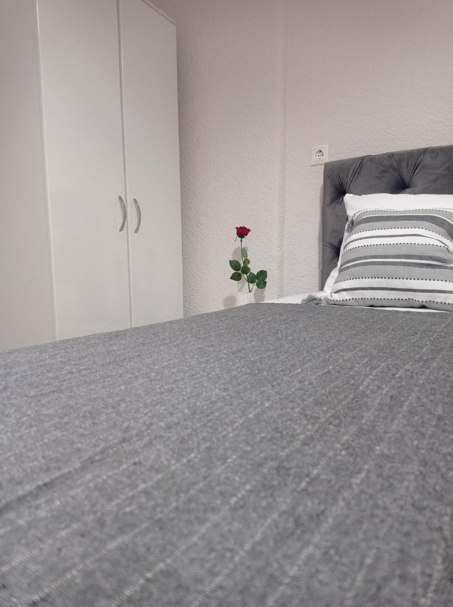 Double or Twin Room with Private Bathroom photo 1