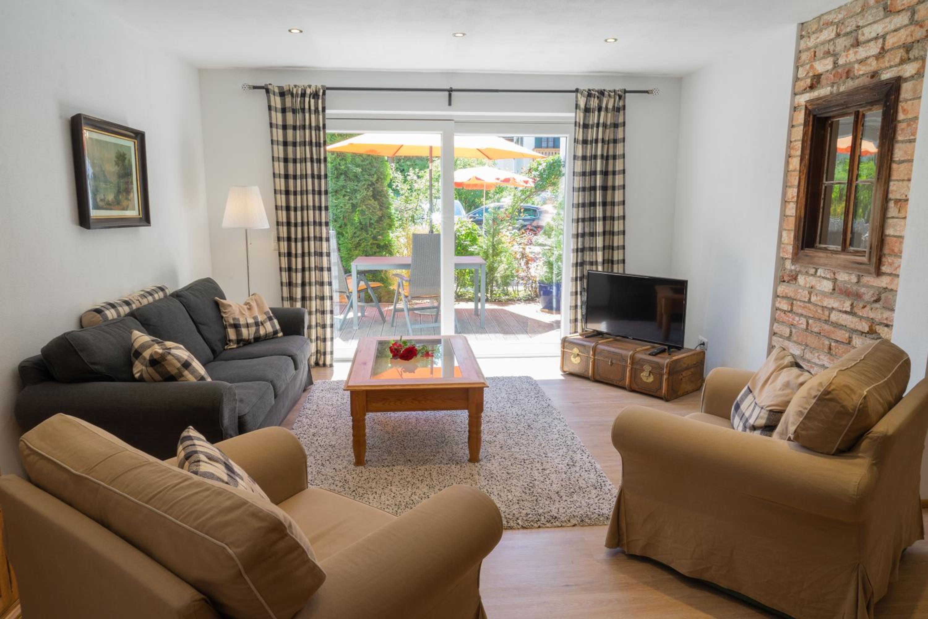 Two-Bedroom Apartment with Terrace photo 1