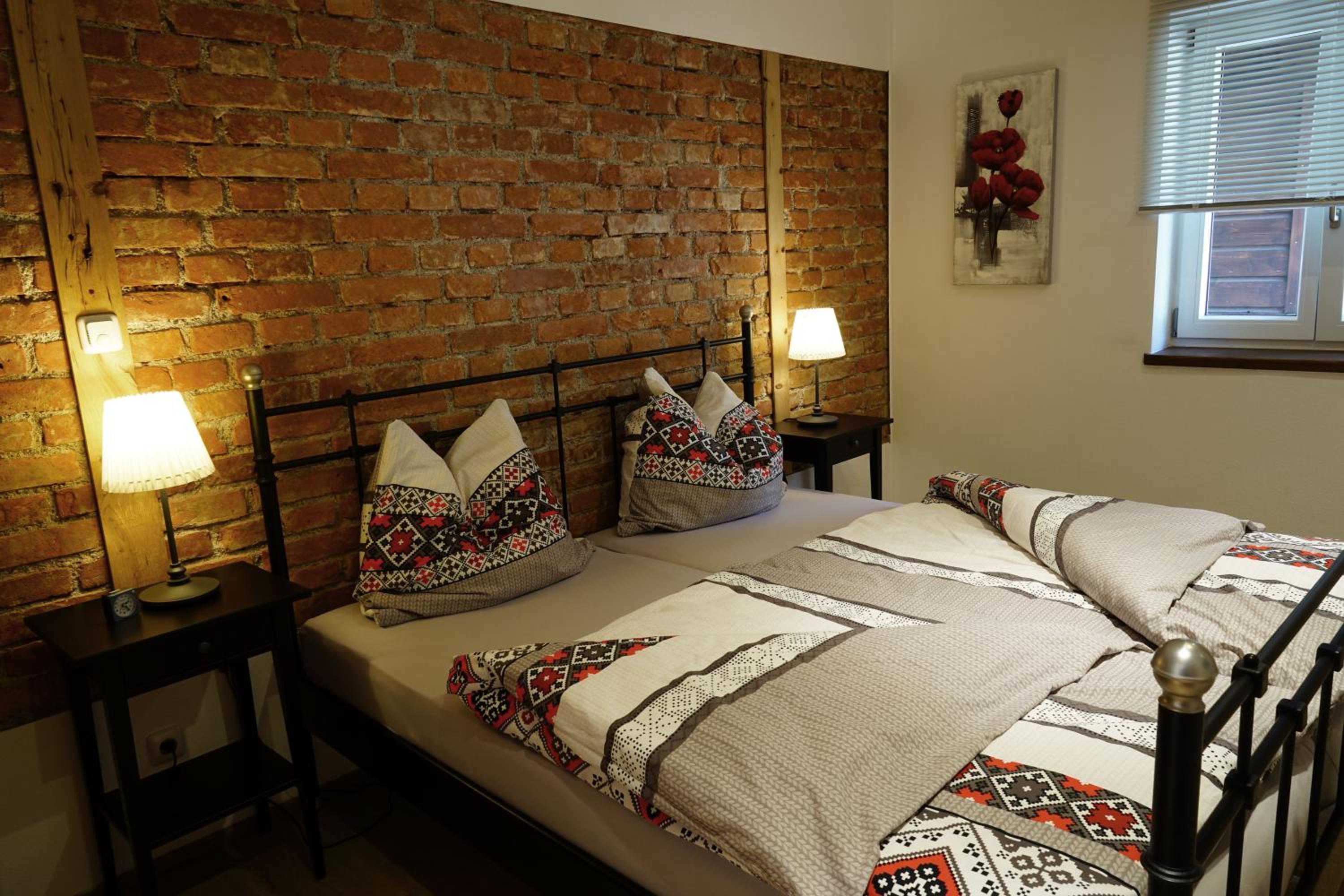 One-Bedroom Apartment with Balcony and Terrace photo 1