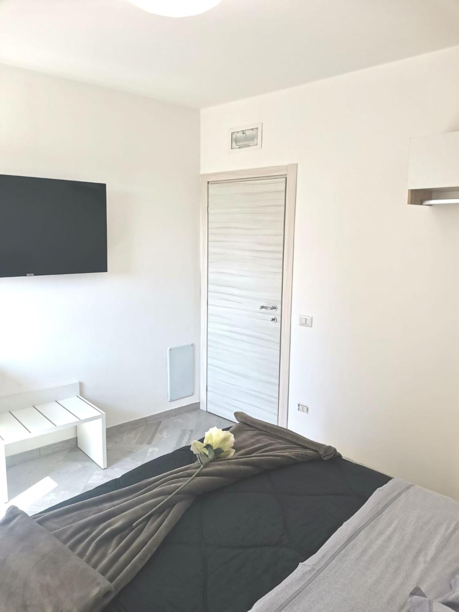 Double or Twin Room photo 1