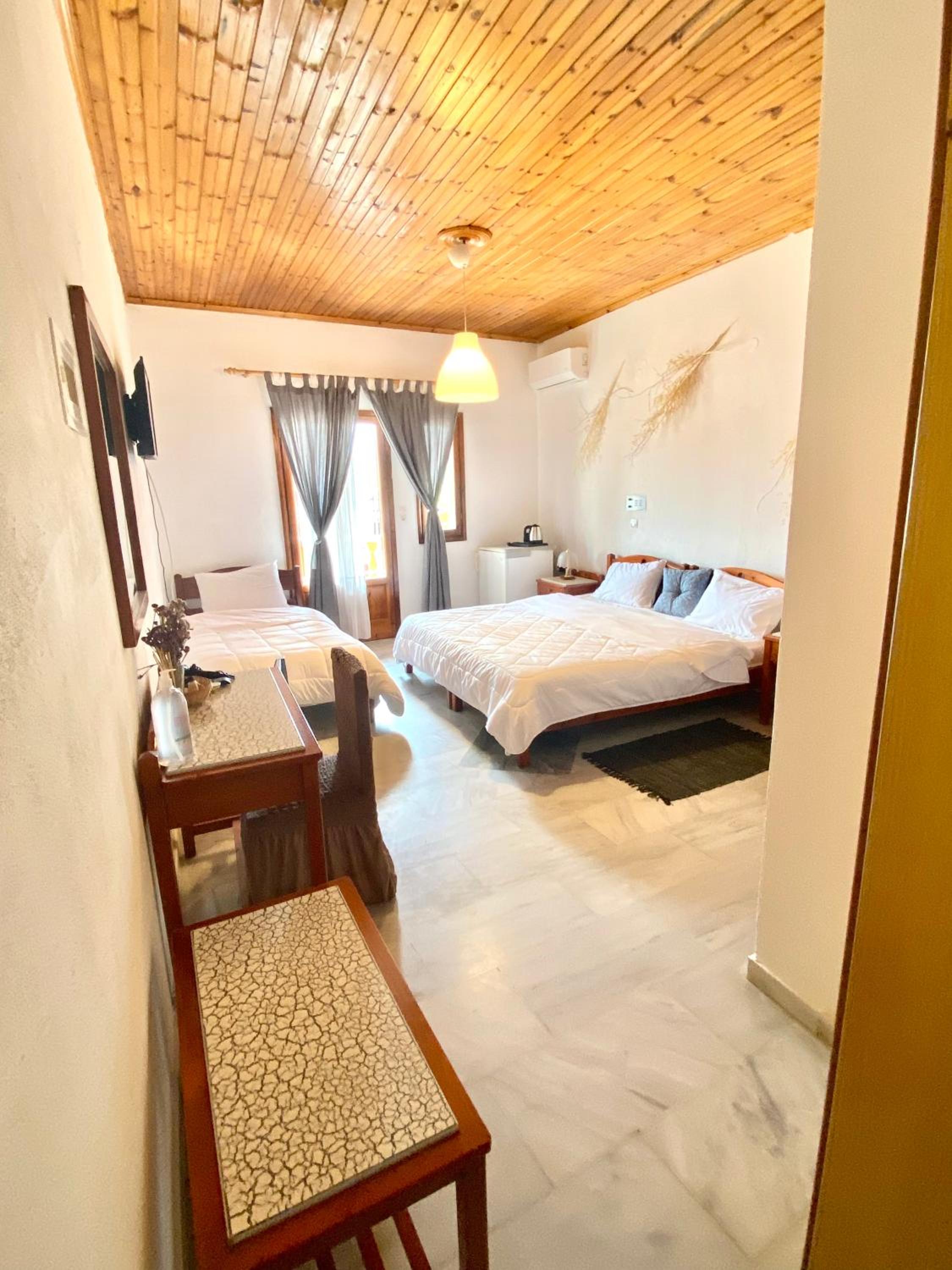 Triple Room with Balcony photo 1