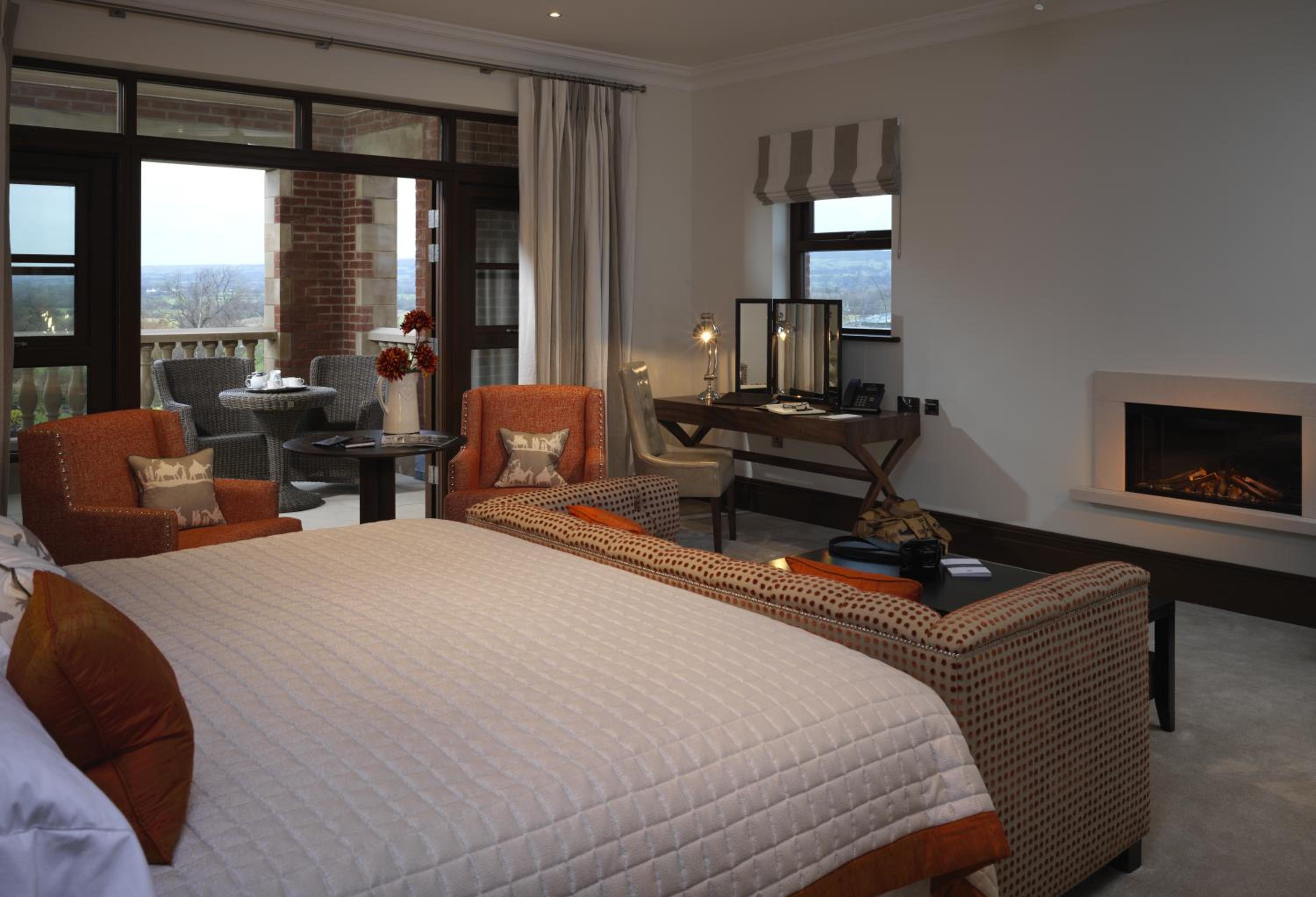 Deluxe Suite - Photo 3