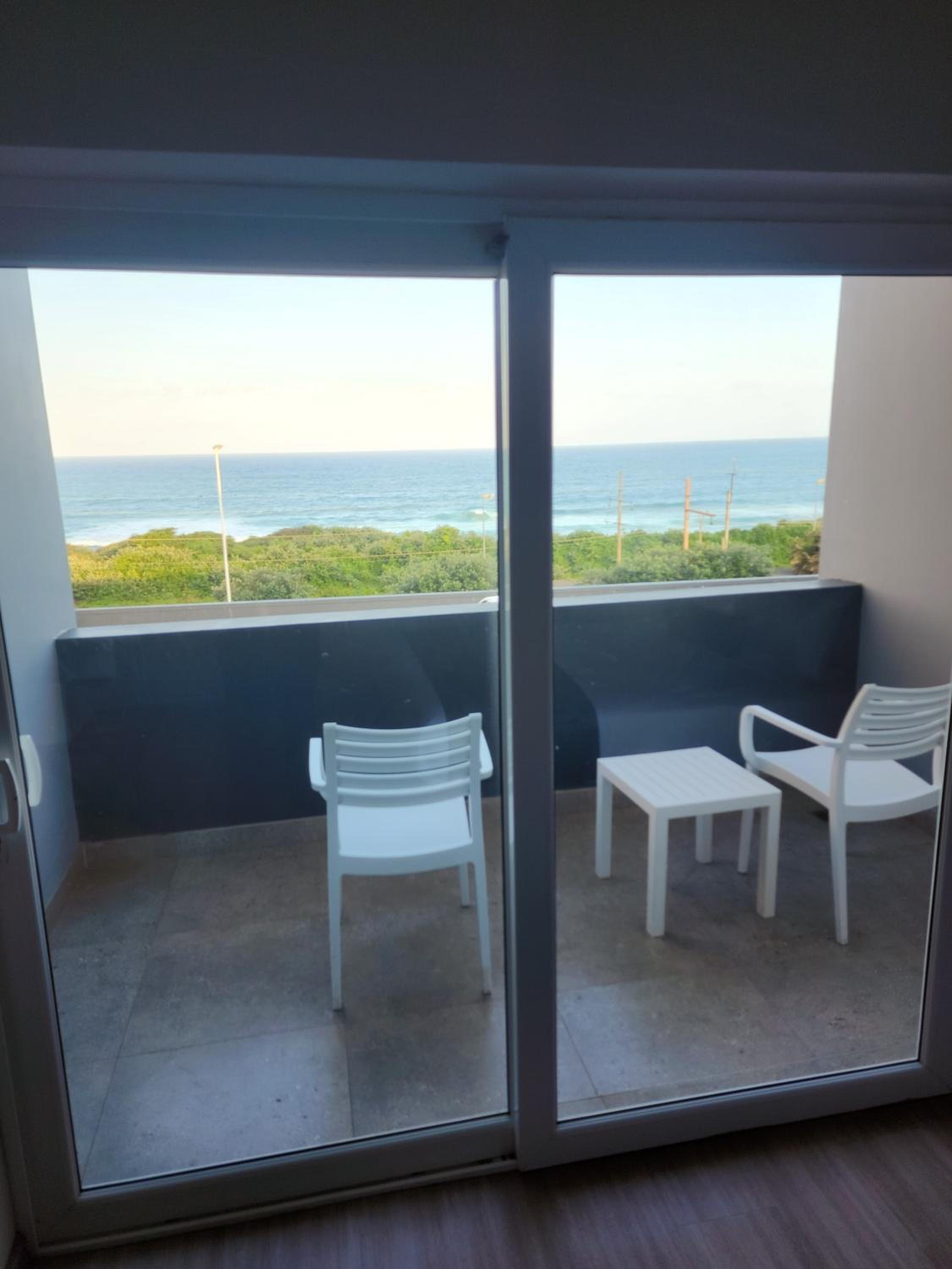 Family Room with Sea View photo 3